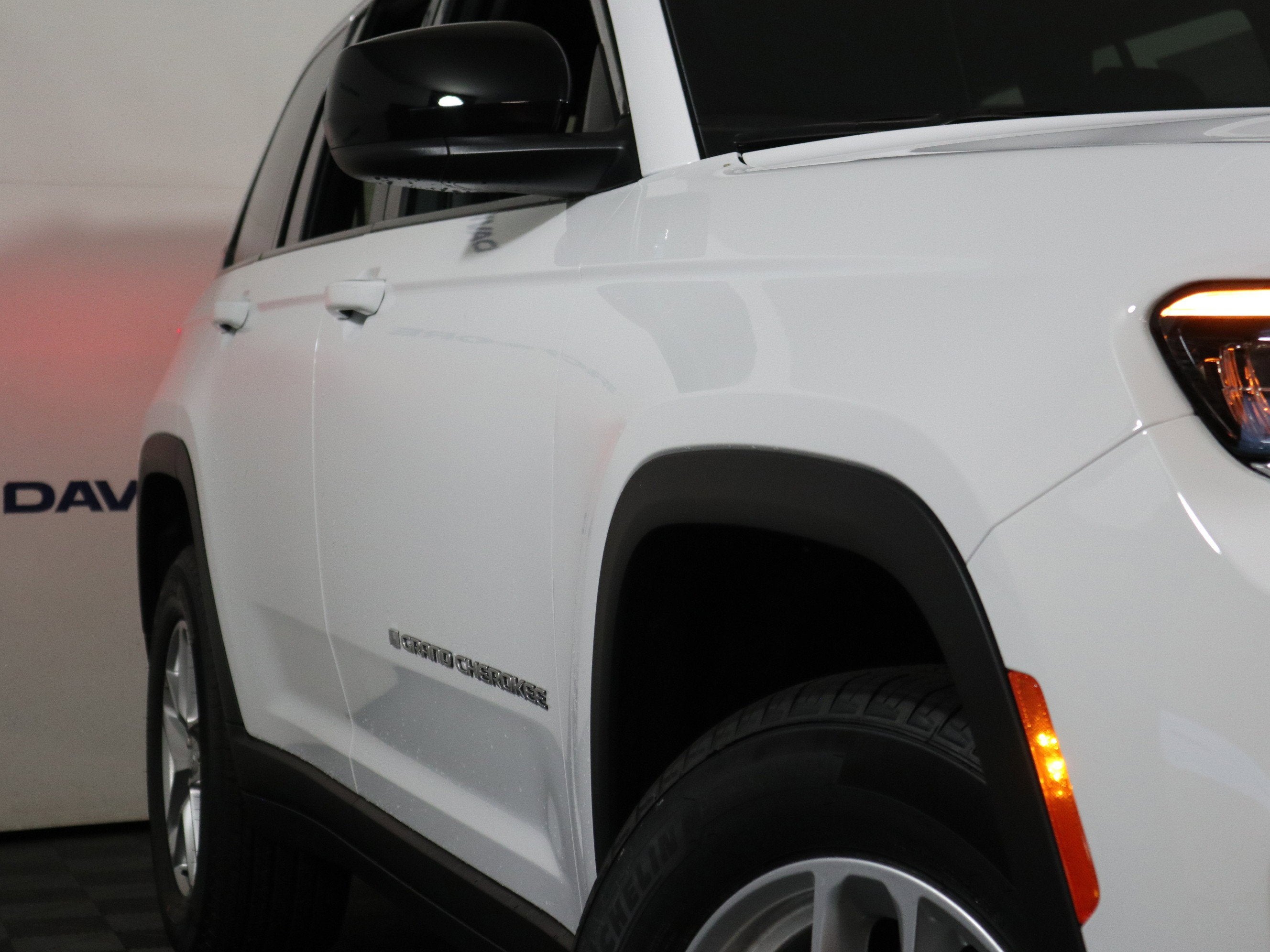 2026 Jeep Grand Cherokee Laredo X 4x4