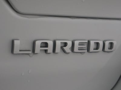 2026 Jeep Grand Cherokee Laredo X 4x4