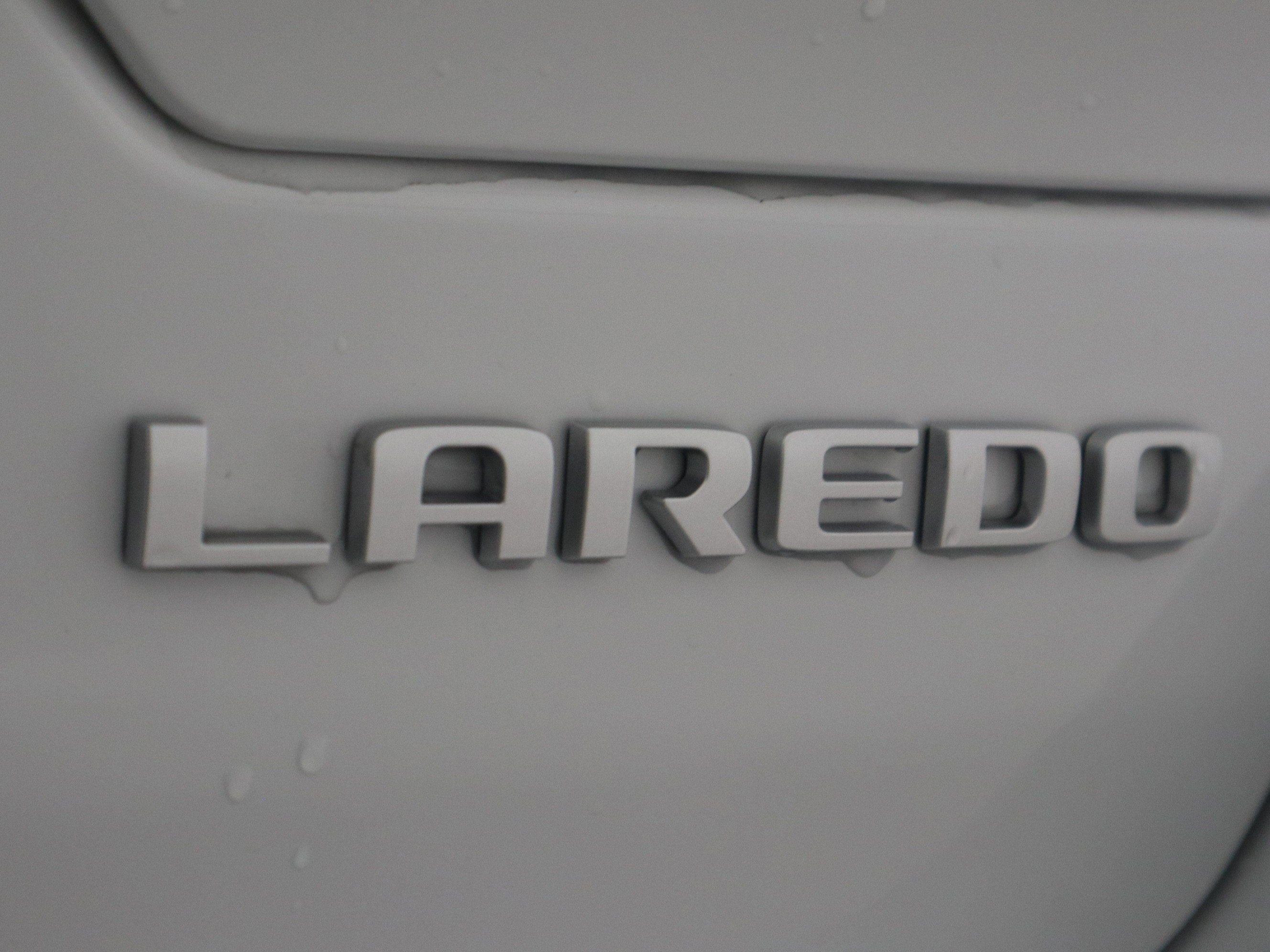 2026 Jeep Grand Cherokee Laredo X 4x4