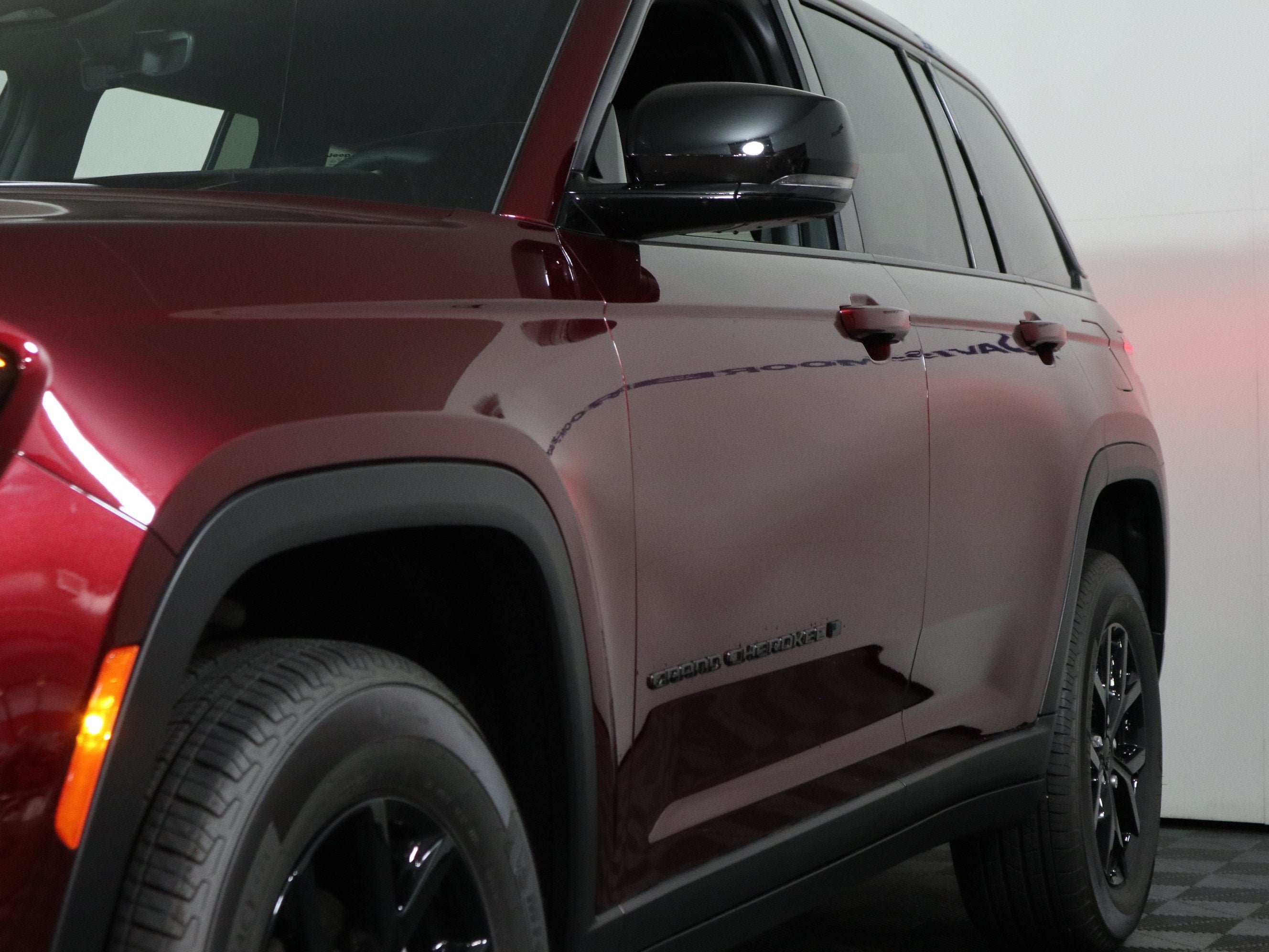 2026 Jeep Grand Cherokee Laredo Altitude 4x4
