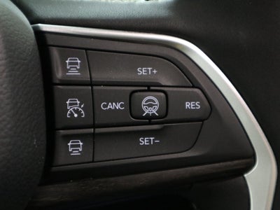 2026 Jeep Grand Cherokee Laredo Altitude 4x4