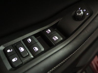 2026 Jeep Grand Cherokee Laredo Altitude 4x4