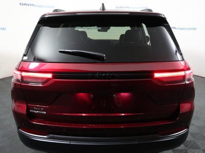 2026 Jeep Grand Cherokee Laredo Altitude 4x4