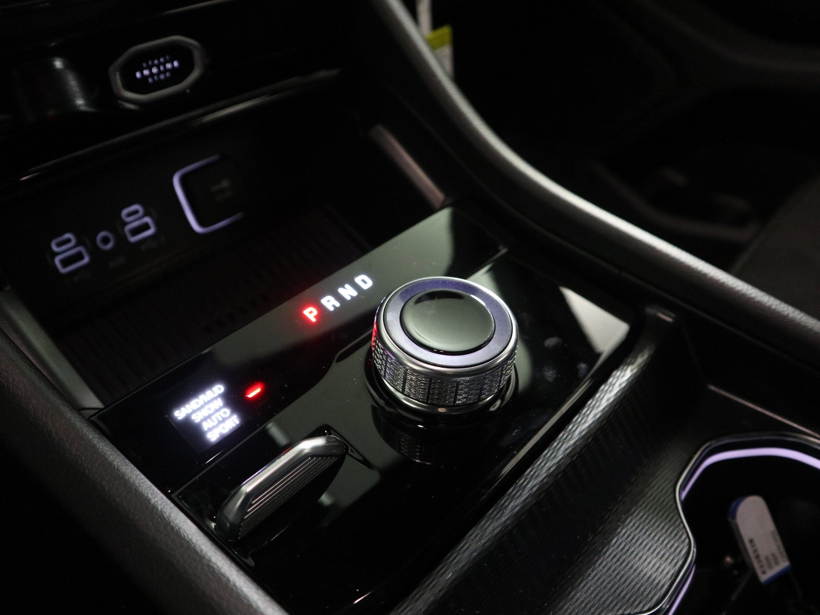 2026 Jeep Grand Cherokee Laredo Altitude 4x4