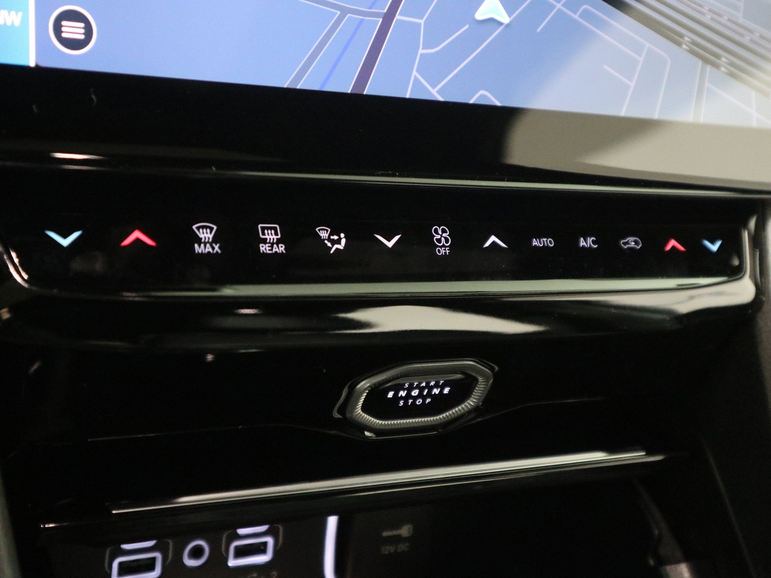 2026 Jeep Grand Cherokee Laredo Altitude 4x4