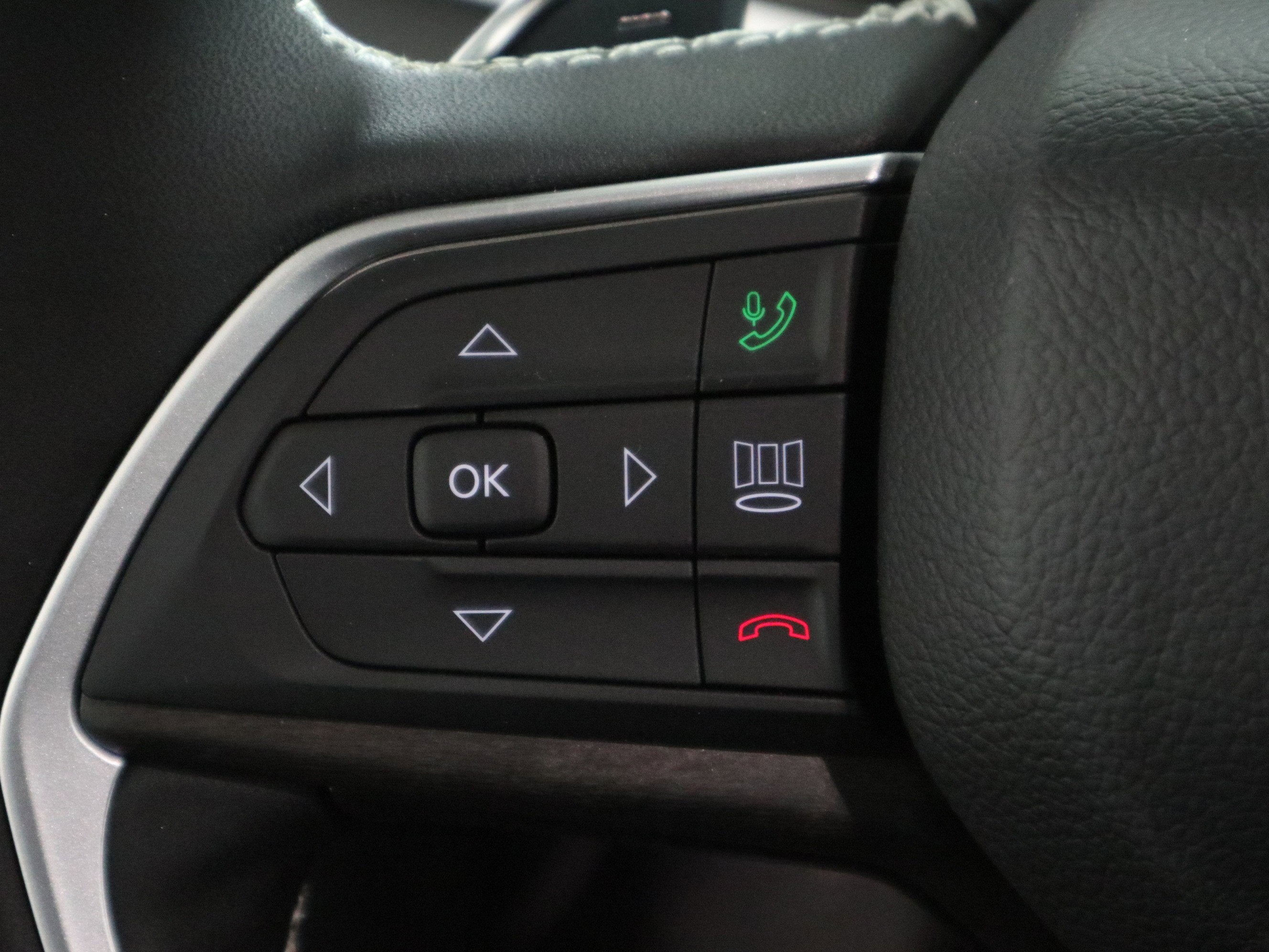 2026 Jeep Grand Cherokee Laredo Altitude 4x4