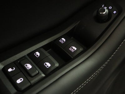 2026 Jeep Grand Cherokee Laredo Altitude 4x4
