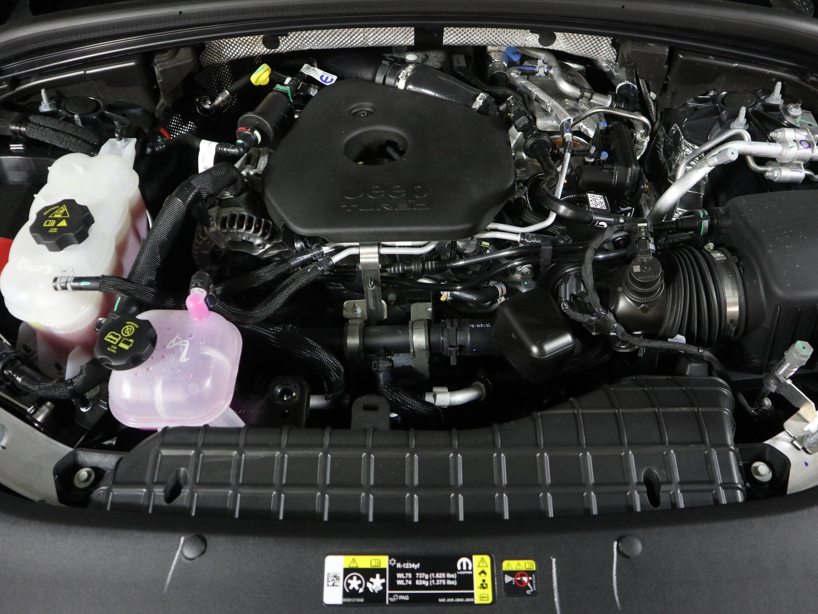 2026 Jeep Grand Cherokee Laredo Altitude 4x4