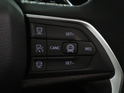 2026 Jeep Grand Cherokee Laredo Altitude 4x4