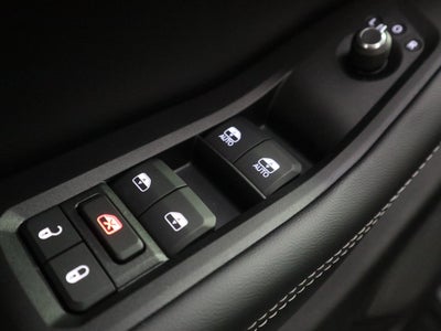 2026 Jeep Grand Cherokee Laredo Altitude 4x4