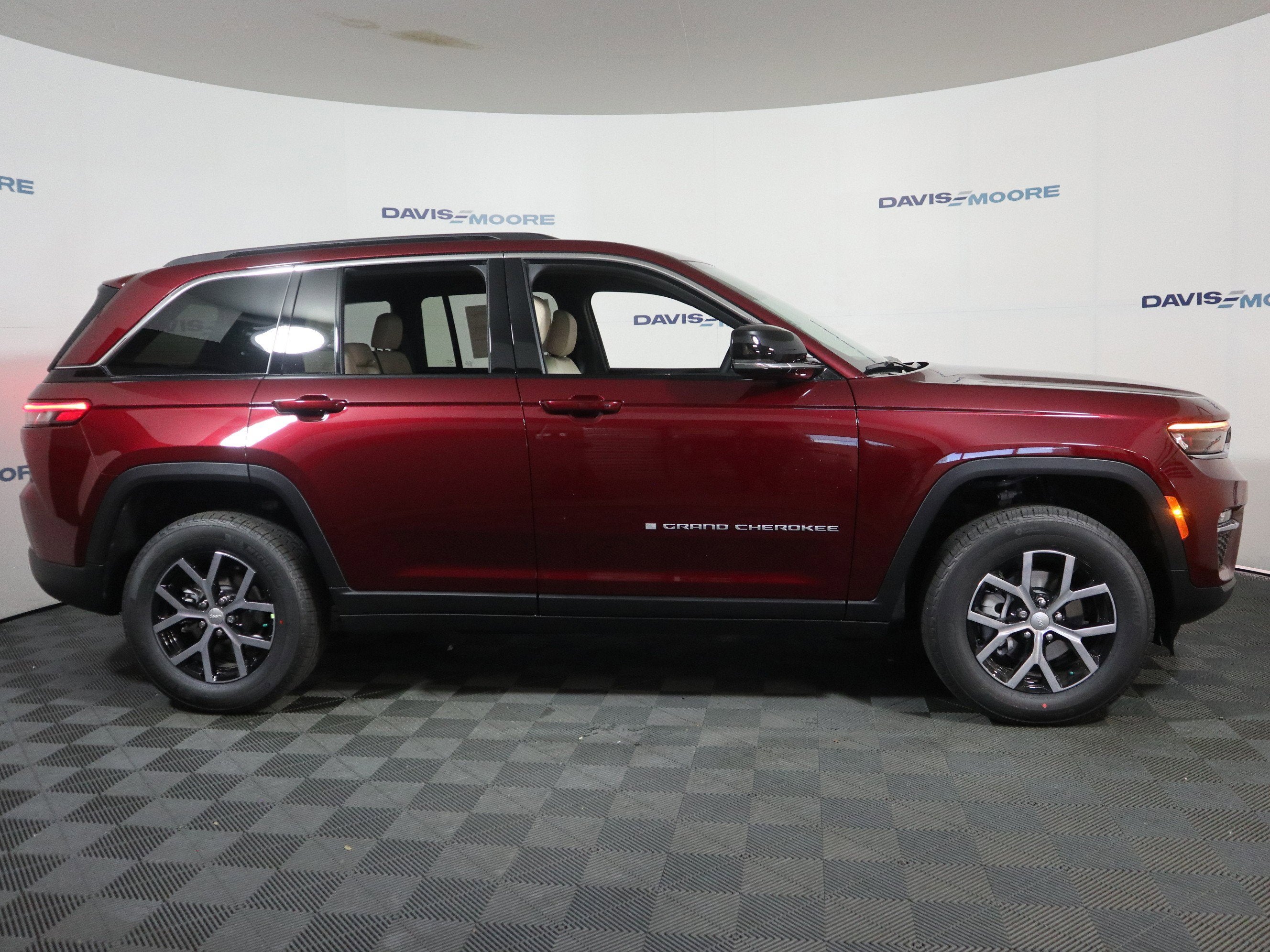 2025 Jeep Grand Cherokee Limited 4x4