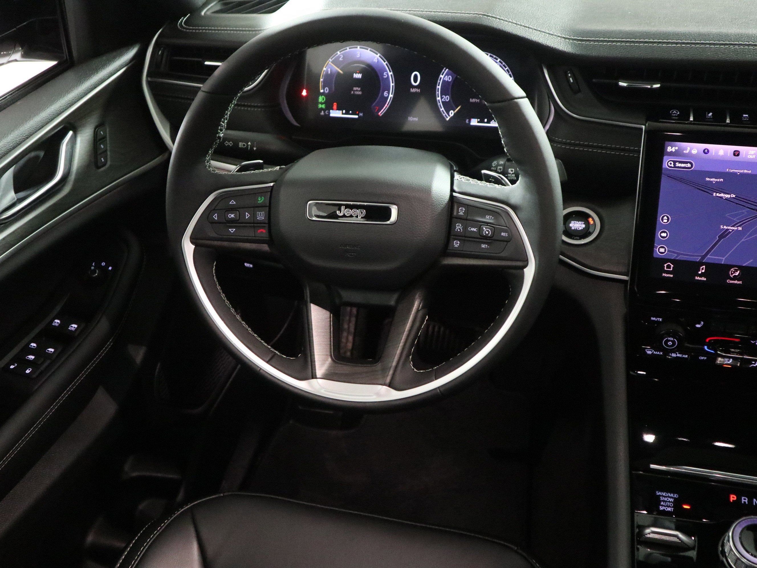 2025 Jeep Grand Cherokee Limited 4x4