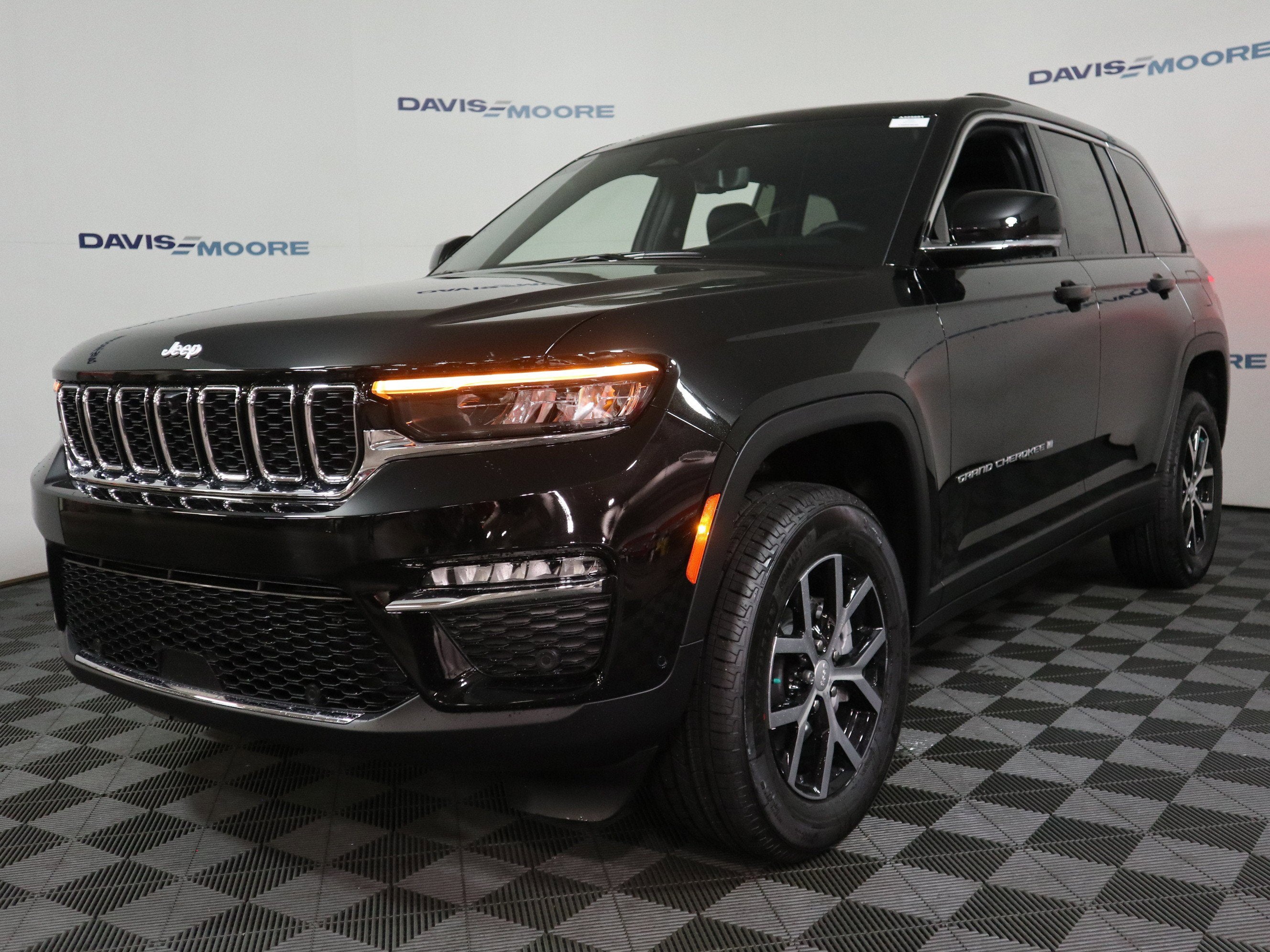 2025 Jeep Grand Cherokee Limited 4x4