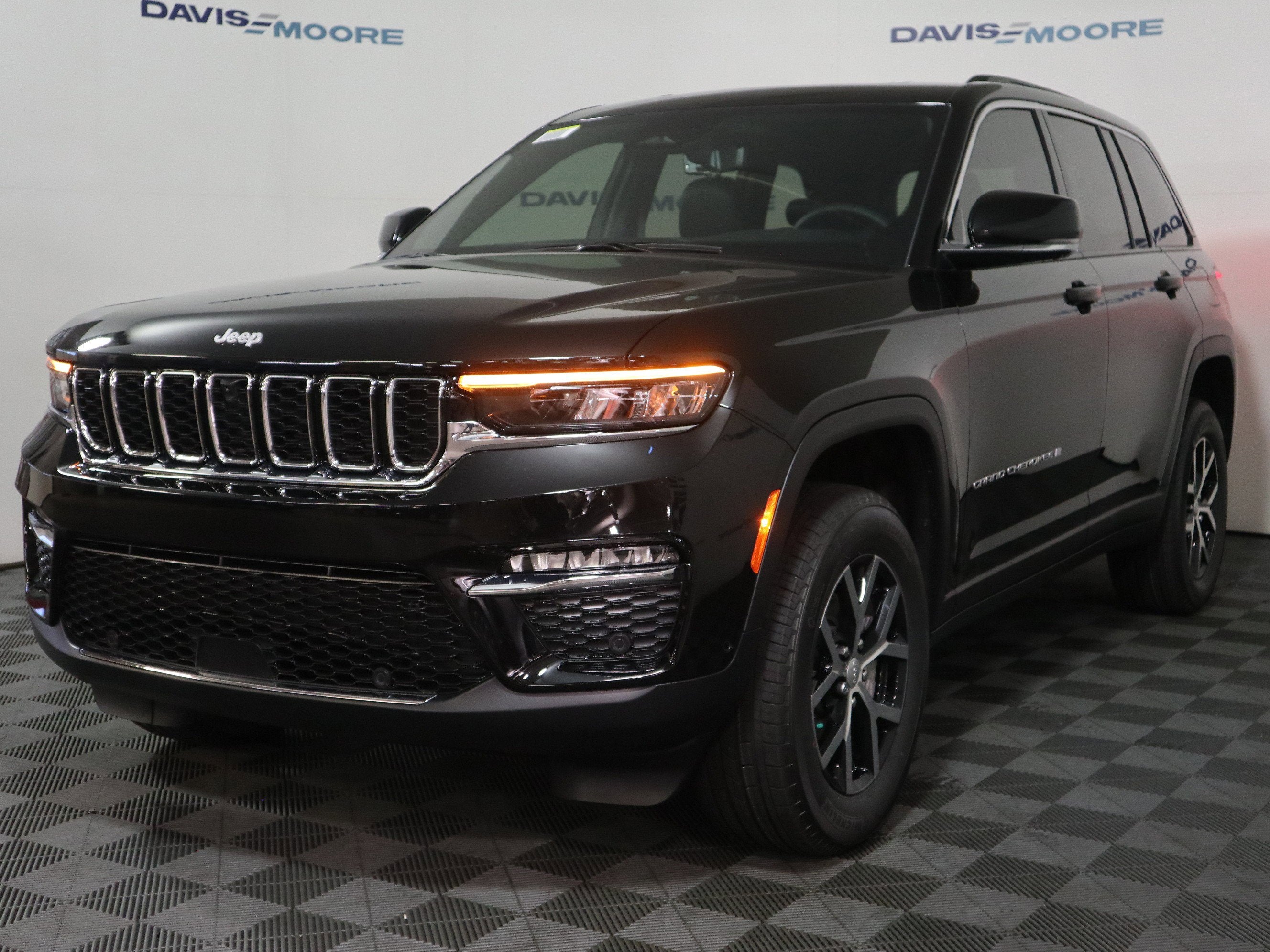2025 Jeep Grand Cherokee Limited 4x4