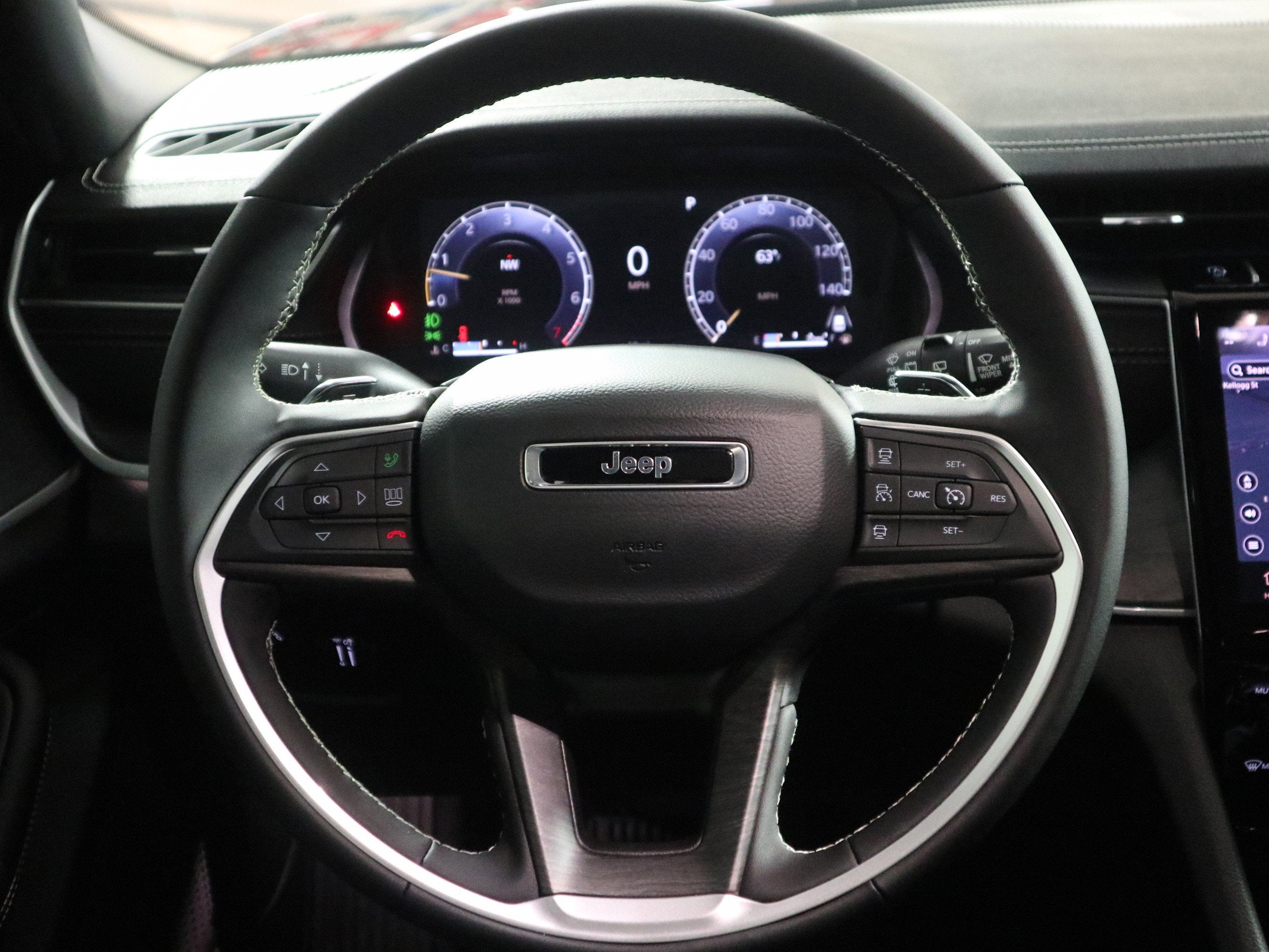 2025 Jeep Grand Cherokee Limited 4x4