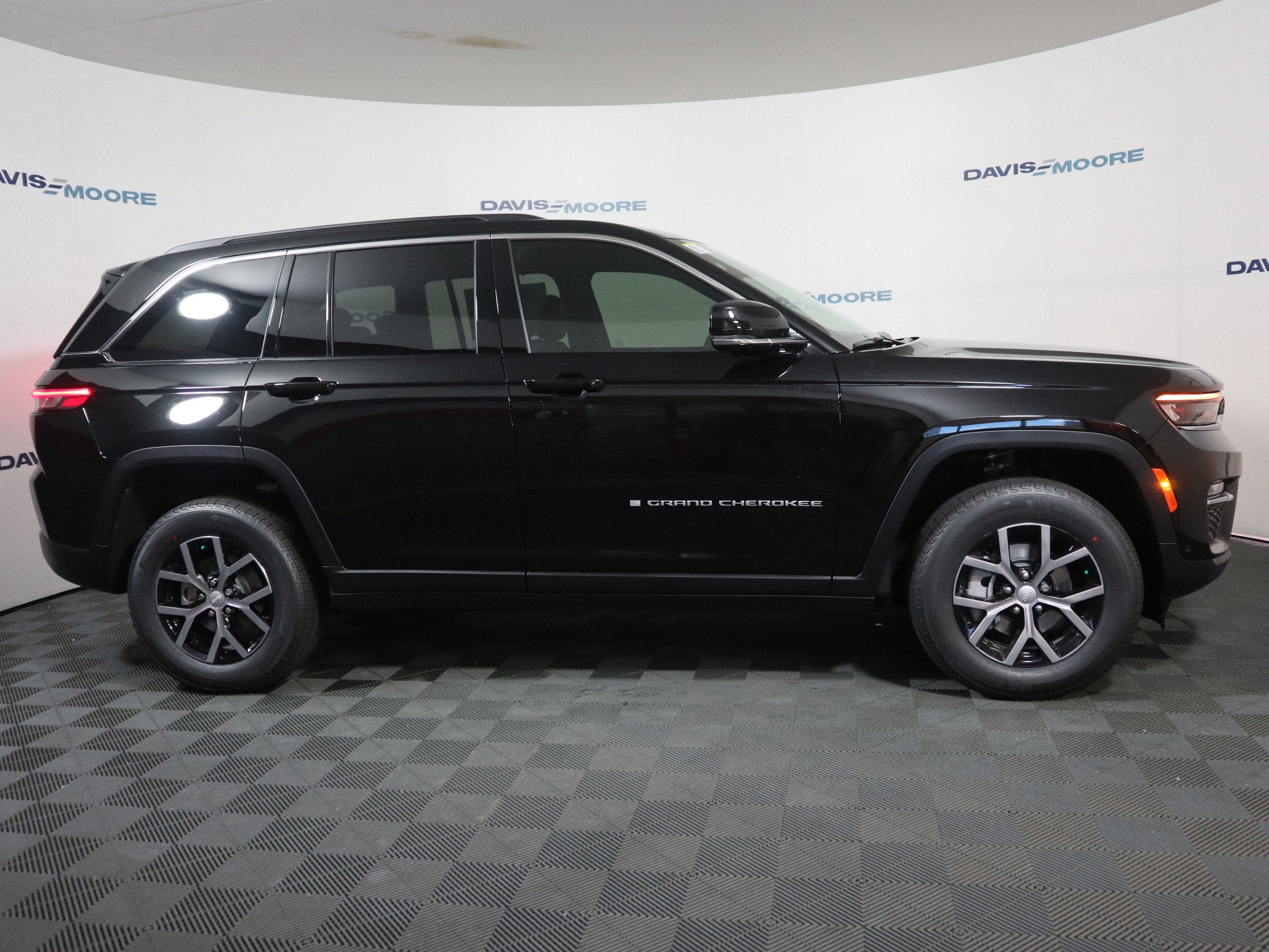 2025 Jeep Grand Cherokee Limited 4x4