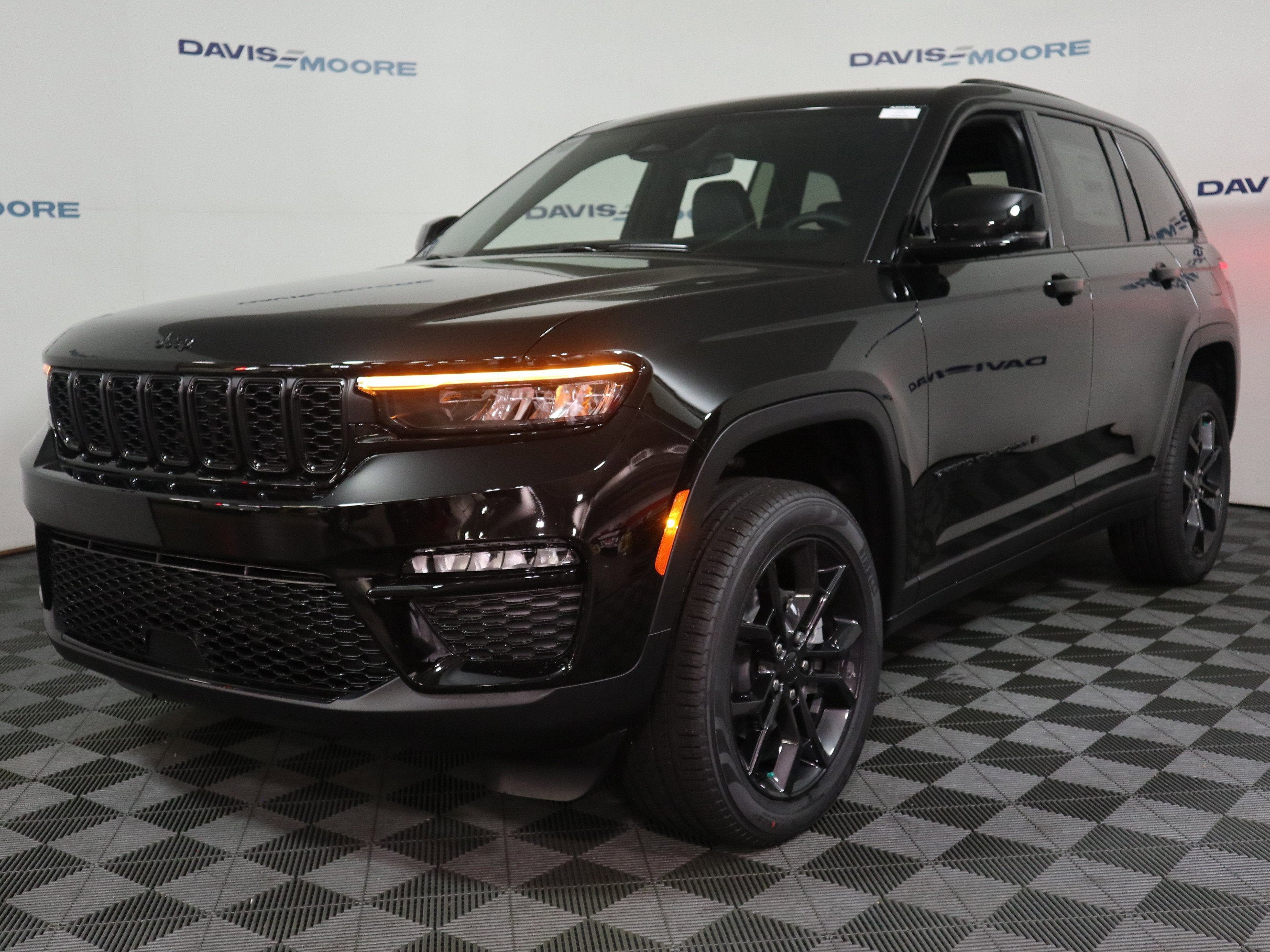 2025 Jeep Grand Cherokee Limited 4x4