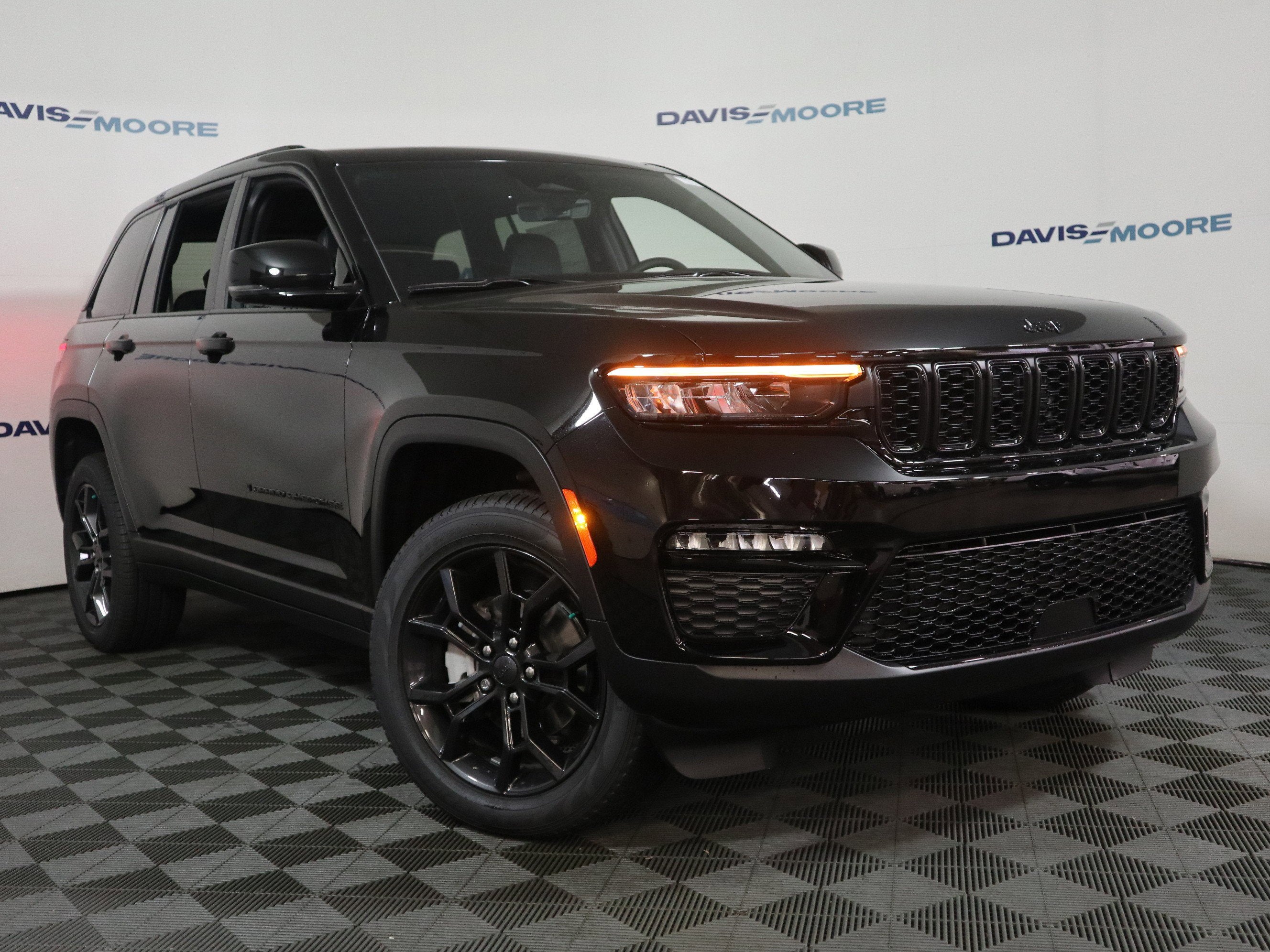2025 Jeep Grand Cherokee Limited 4x4