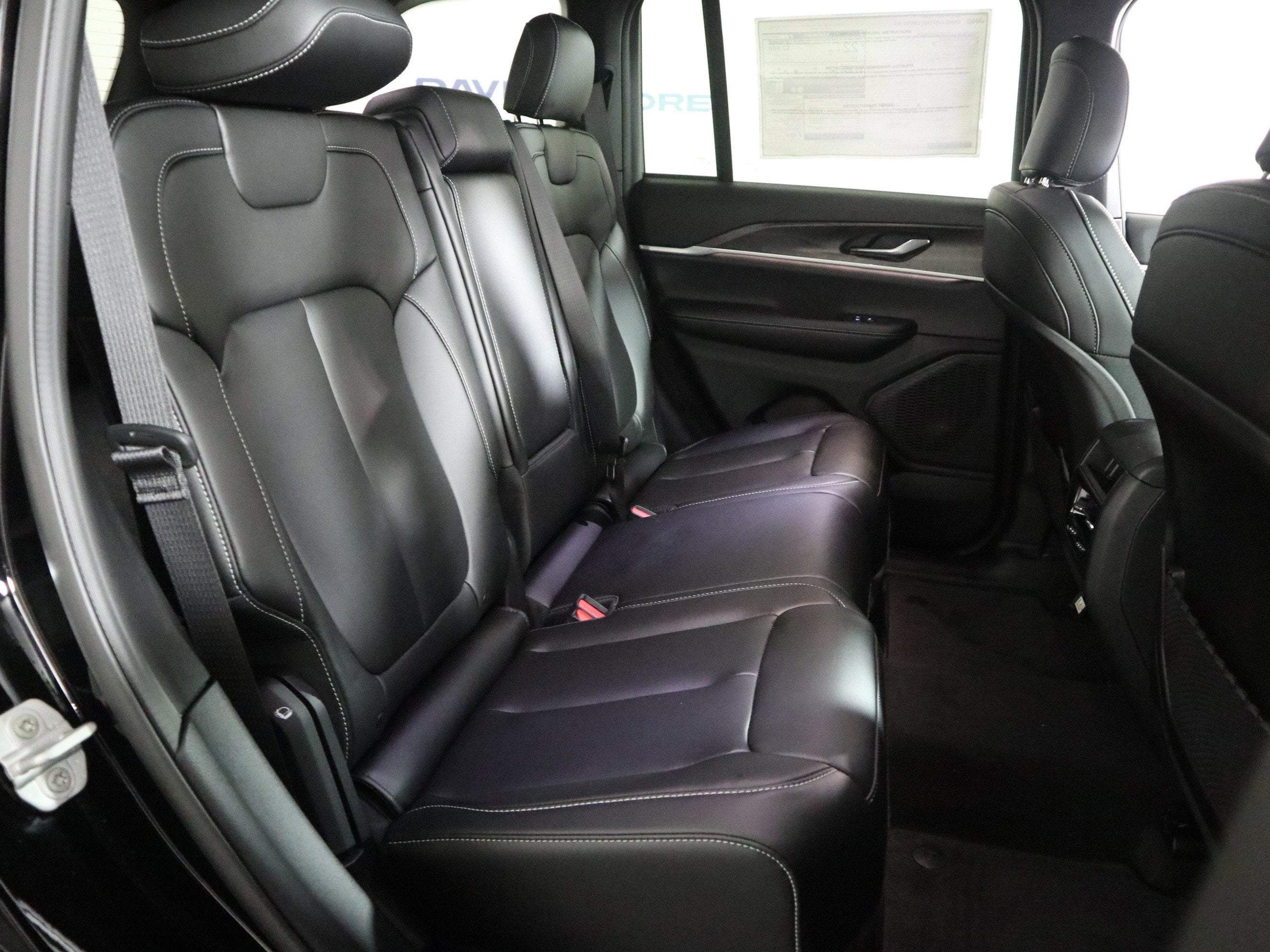 2025 Jeep Grand Cherokee Limited 4x4