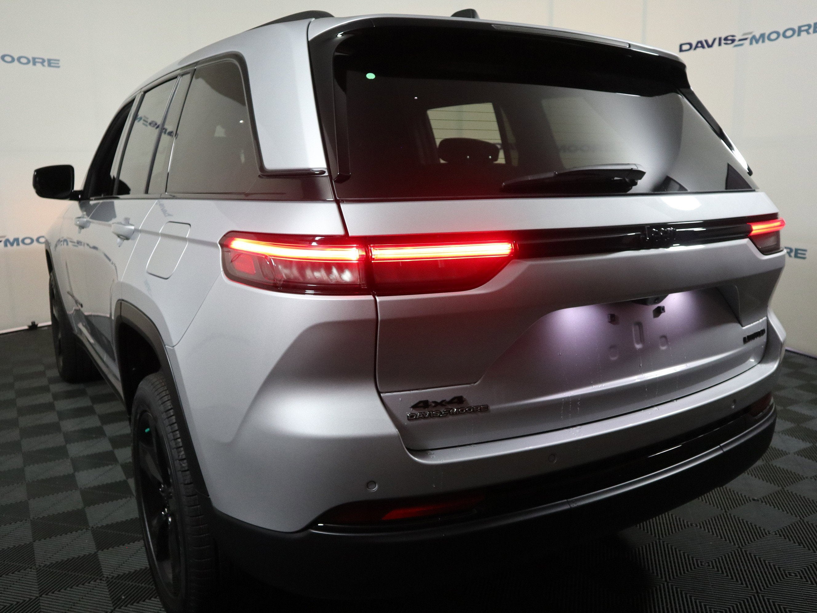 2025 Jeep Grand Cherokee Limited 4x4