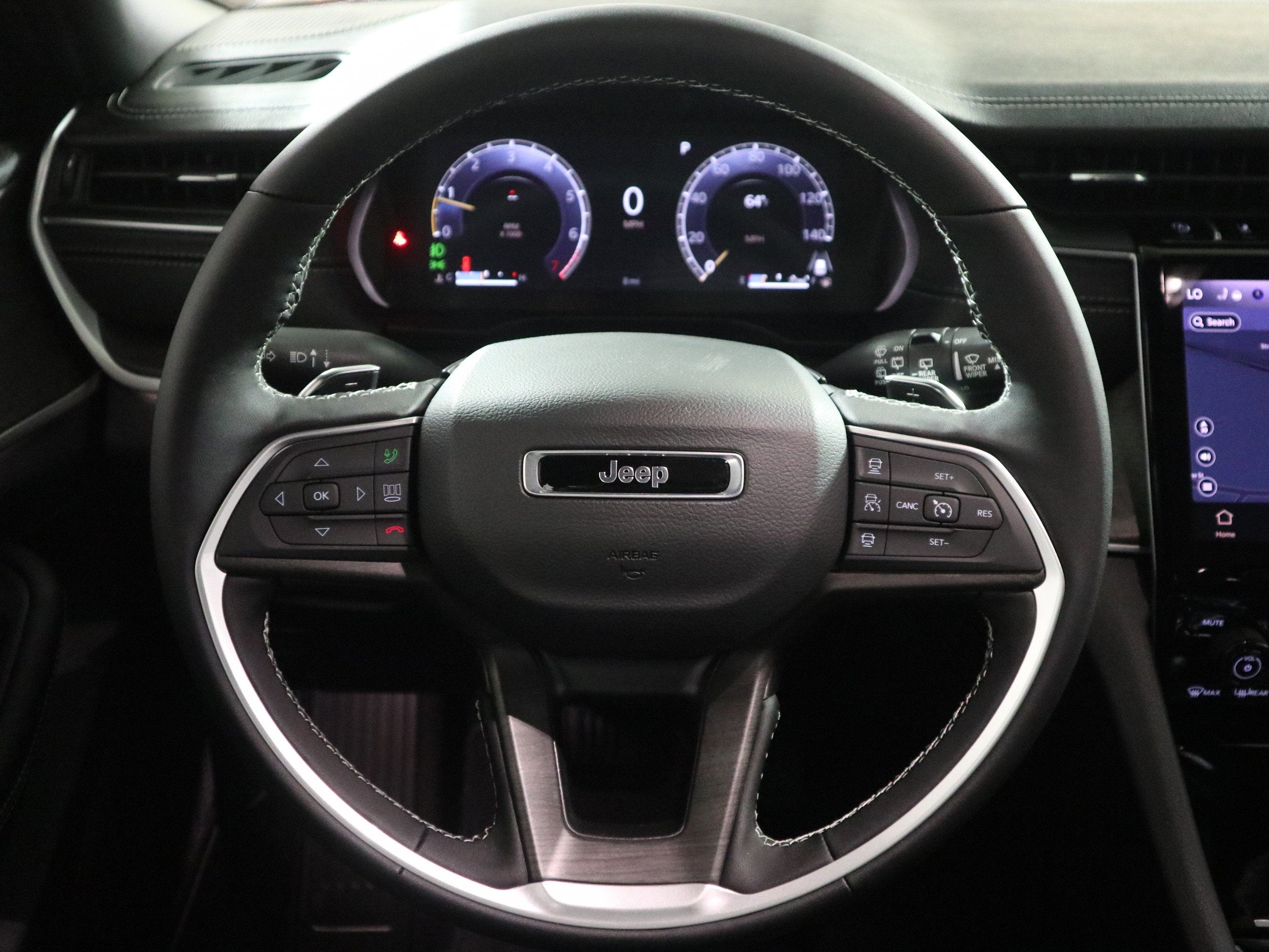 2025 Jeep Grand Cherokee Limited 4x4