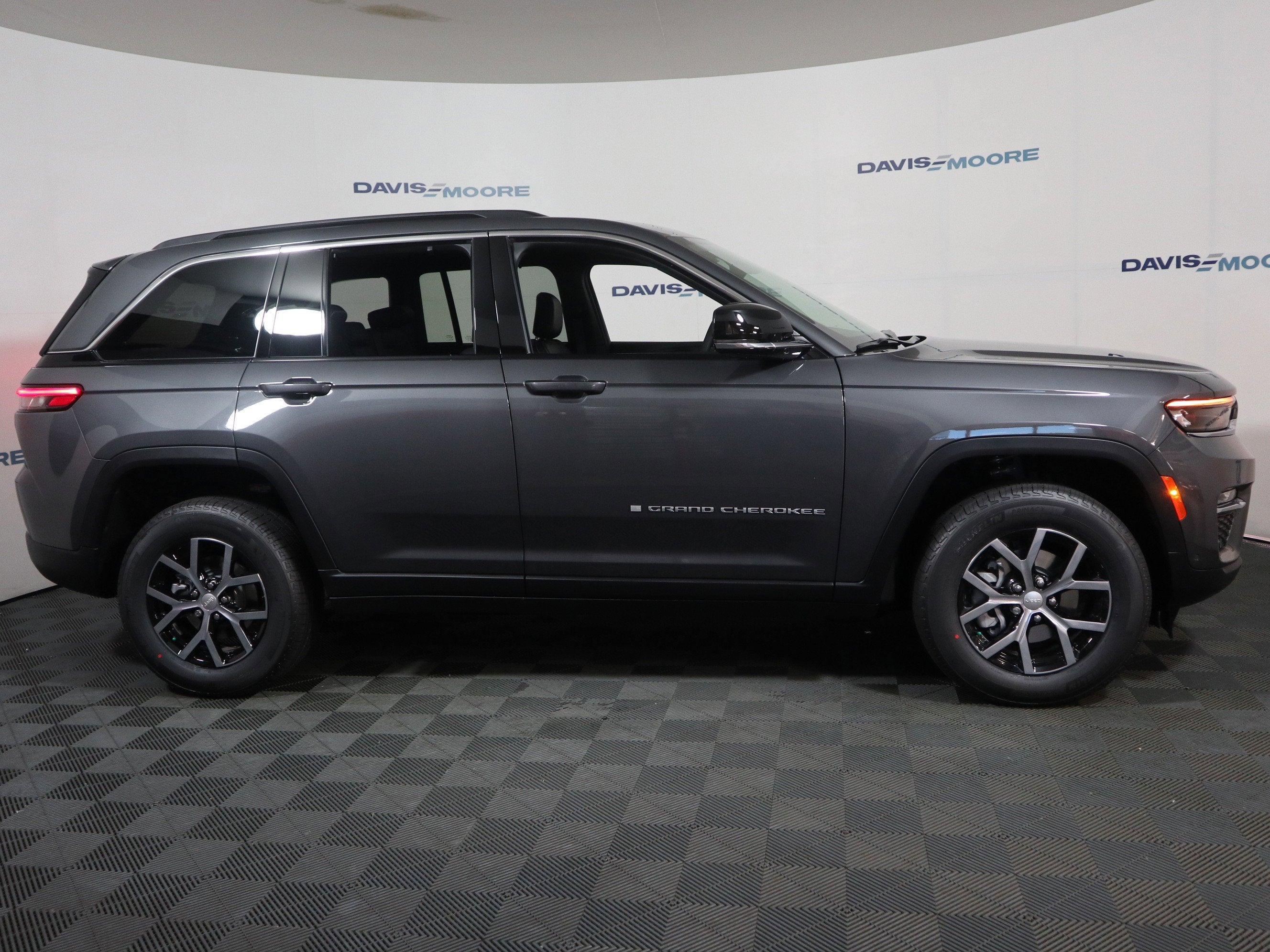 2025 Jeep Grand Cherokee Limited 4x4