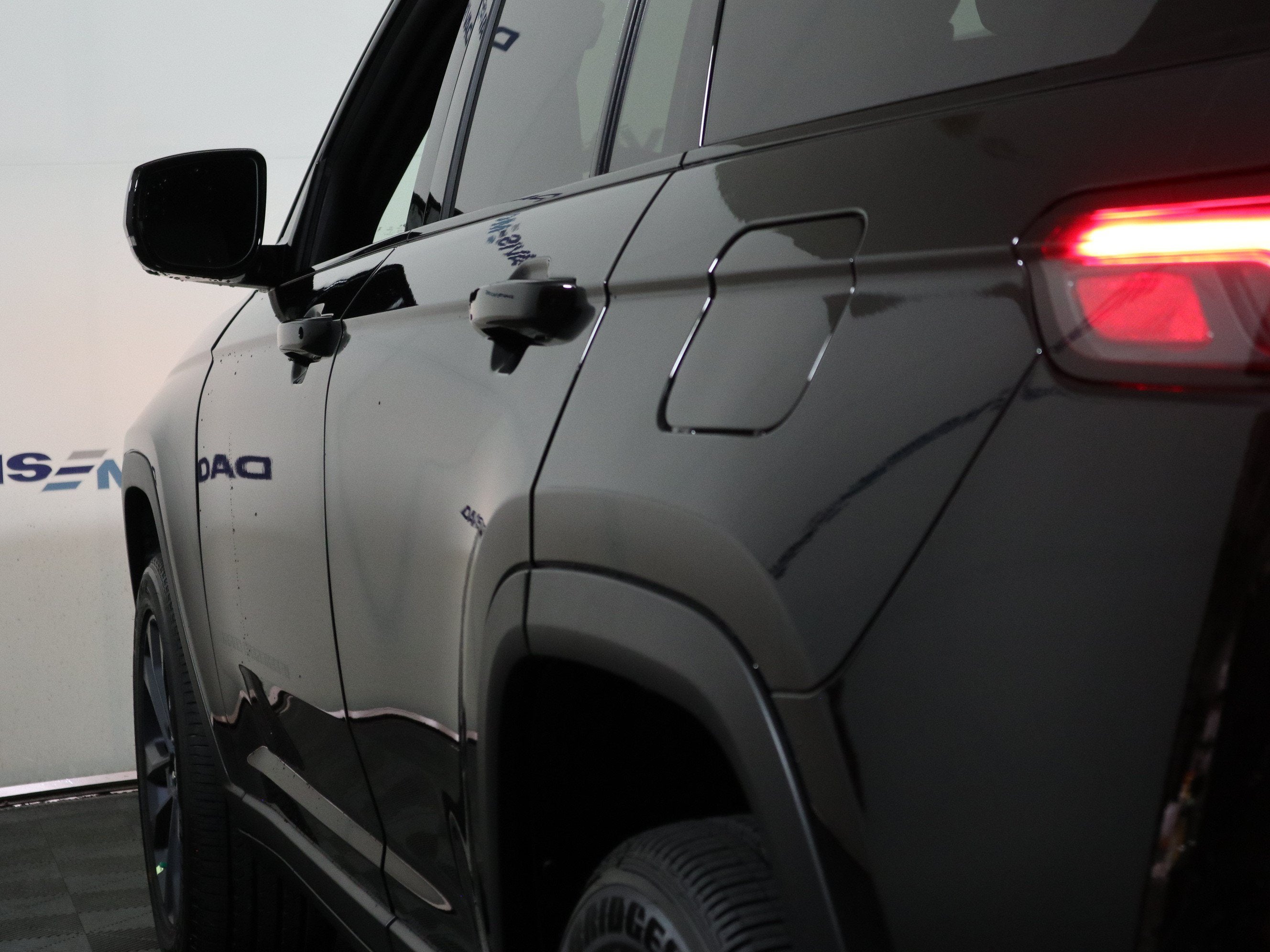 2026 Jeep Grand Cherokee 85th Anniversary Edition 4x4
