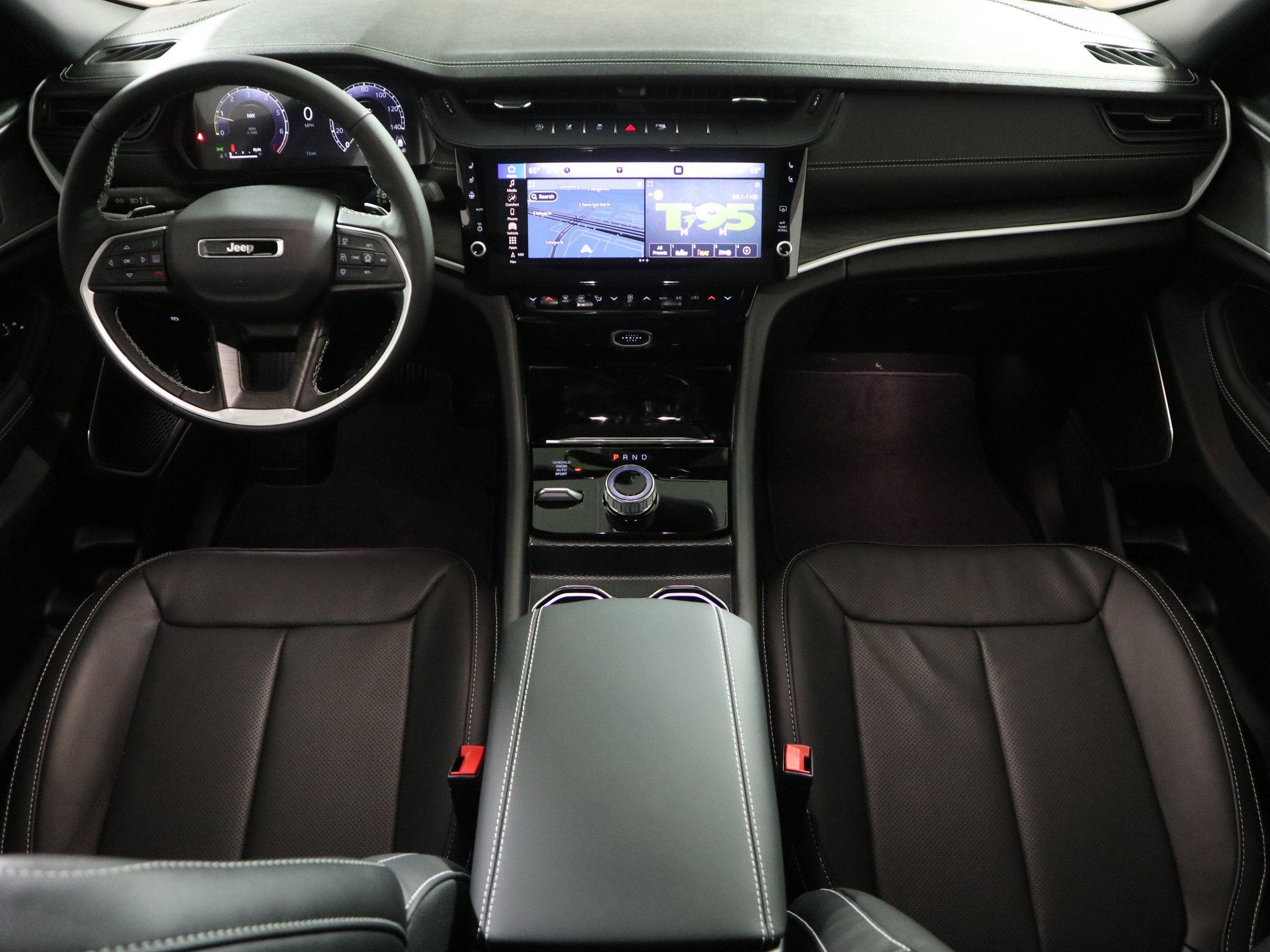 2026 Jeep Grand Cherokee Limited Reserve 4x4