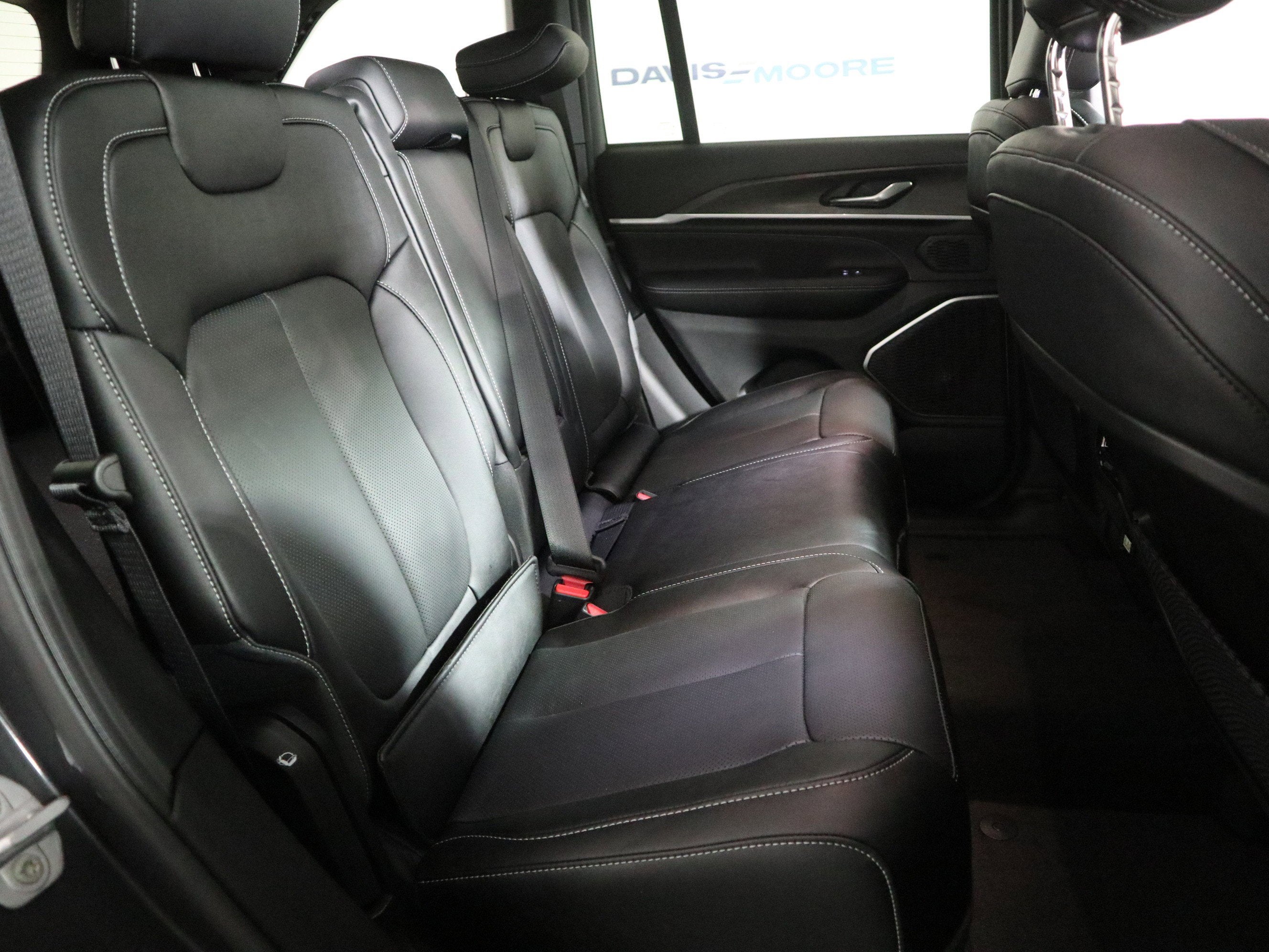 2026 Jeep Grand Cherokee Limited Reserve 4x4