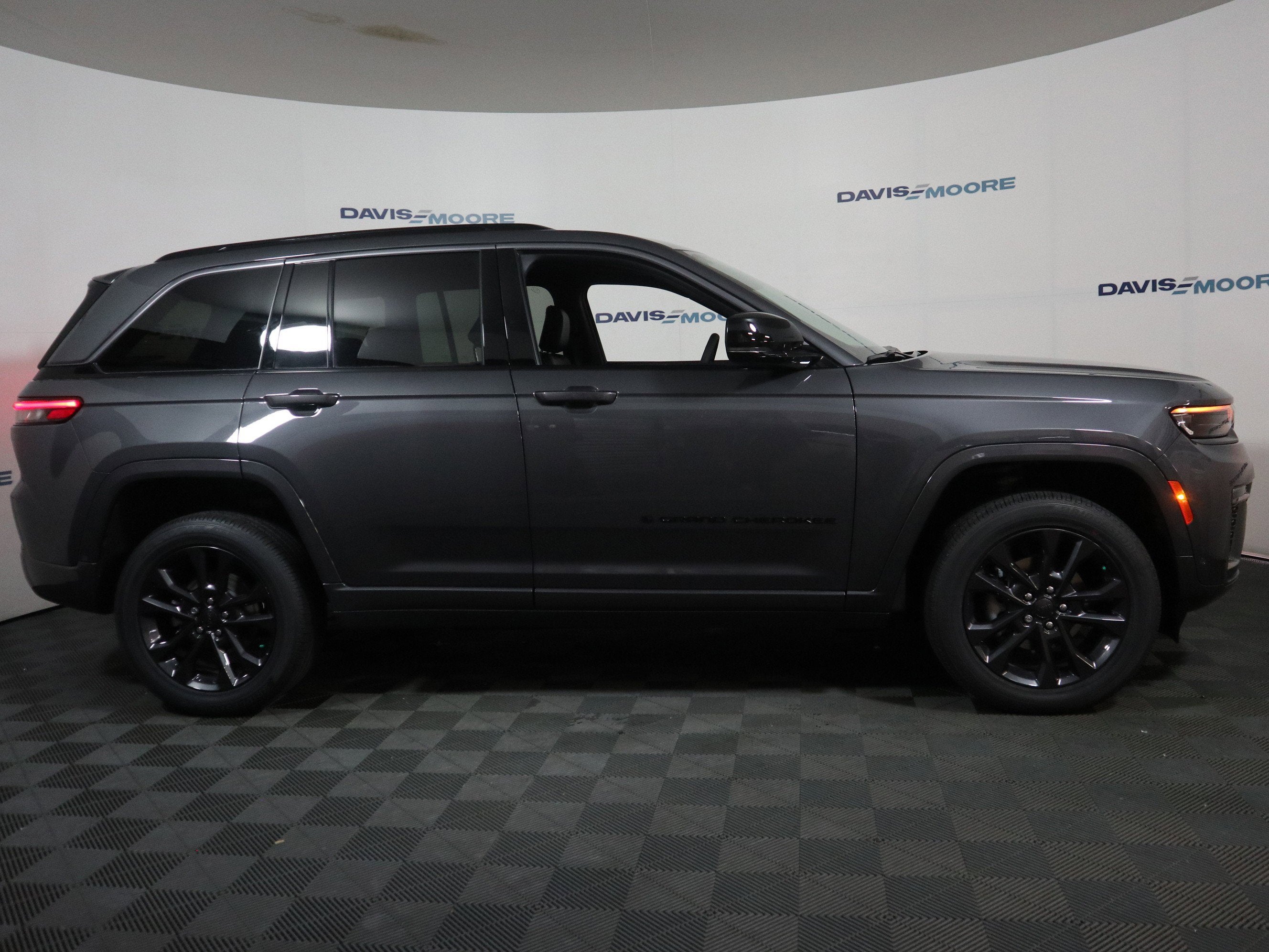 2026 Jeep Grand Cherokee Limited Reserve 4x4