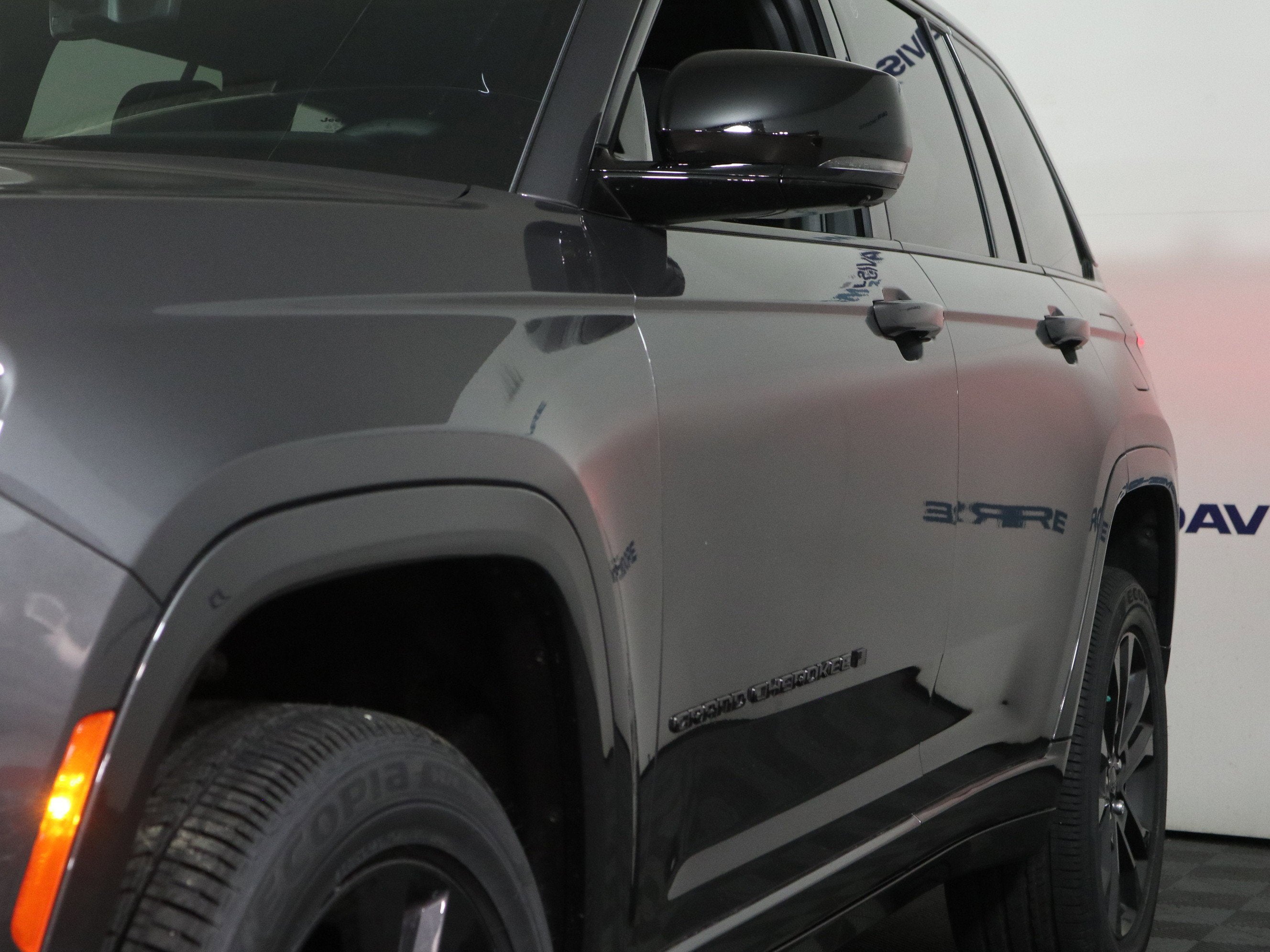 2026 Jeep Grand Cherokee Limited Reserve 4x4