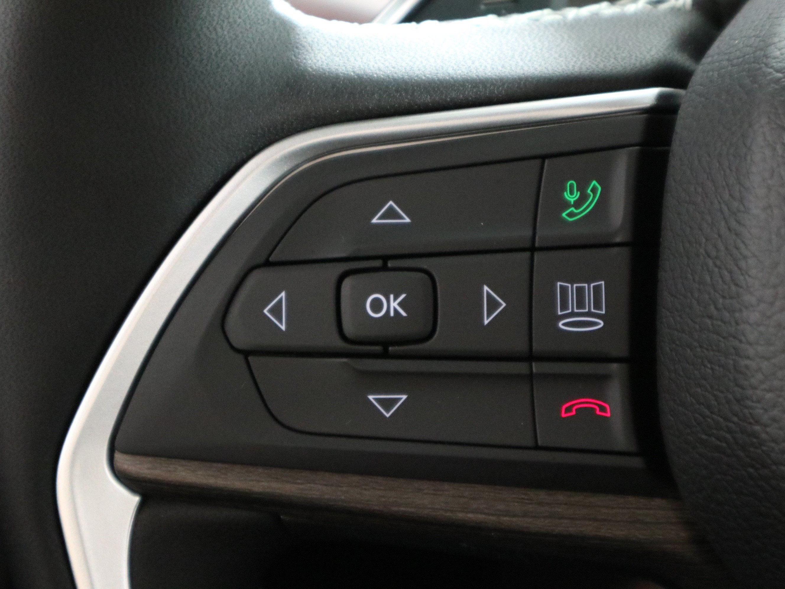 2027 Jeep Grand Cherokee Limited Reserve 4x4