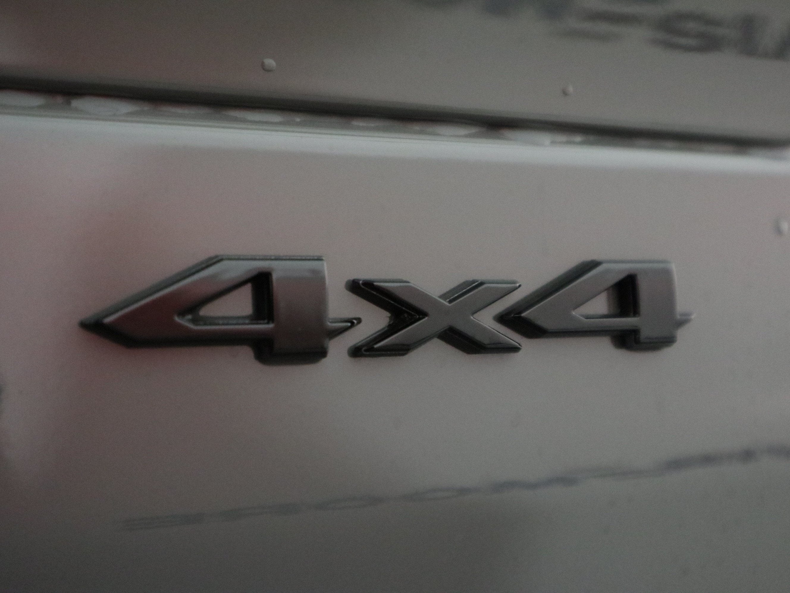 2027 Jeep Grand Cherokee Limited Reserve 4x4