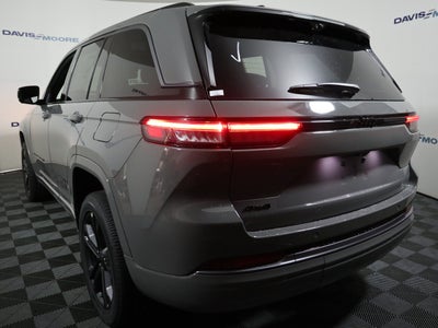 2027 Jeep Grand Cherokee Limited Reserve 4x4