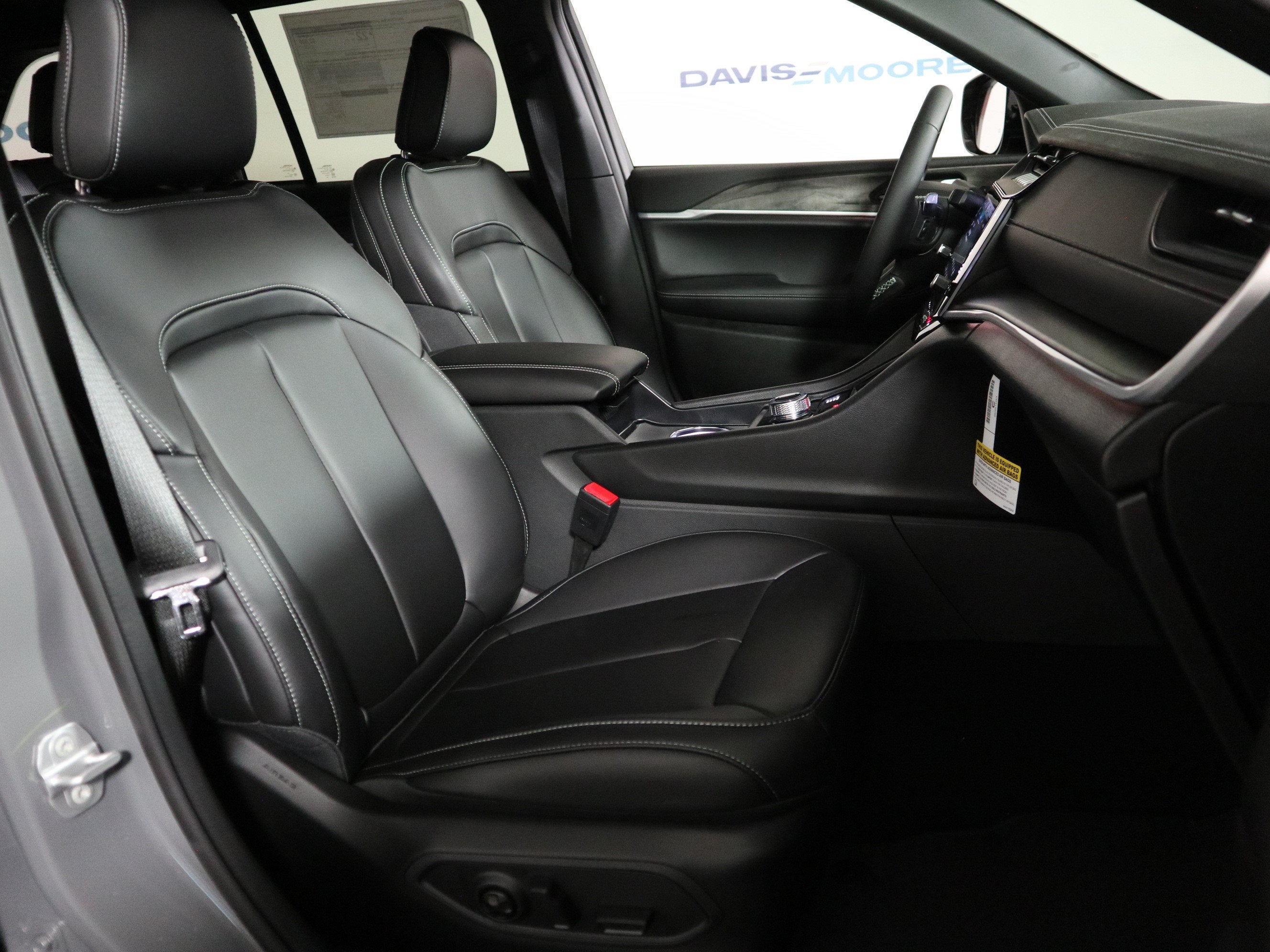 2027 Jeep Grand Cherokee Limited 4x4