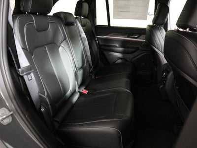 2027 Jeep Grand Cherokee Limited 4x4