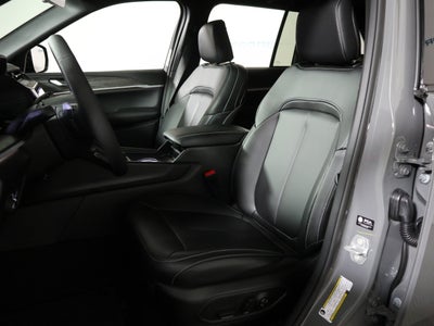 2027 Jeep Grand Cherokee Limited 4x4