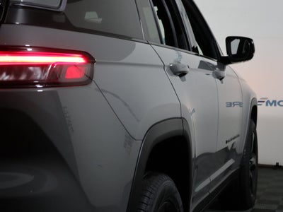2027 Jeep Grand Cherokee Limited 4x4
