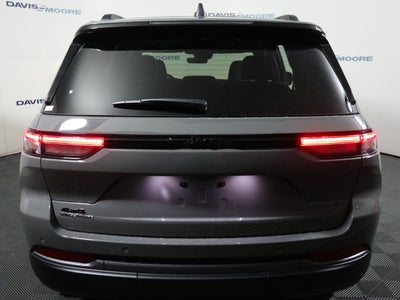 2027 Jeep Grand Cherokee Limited 4x4