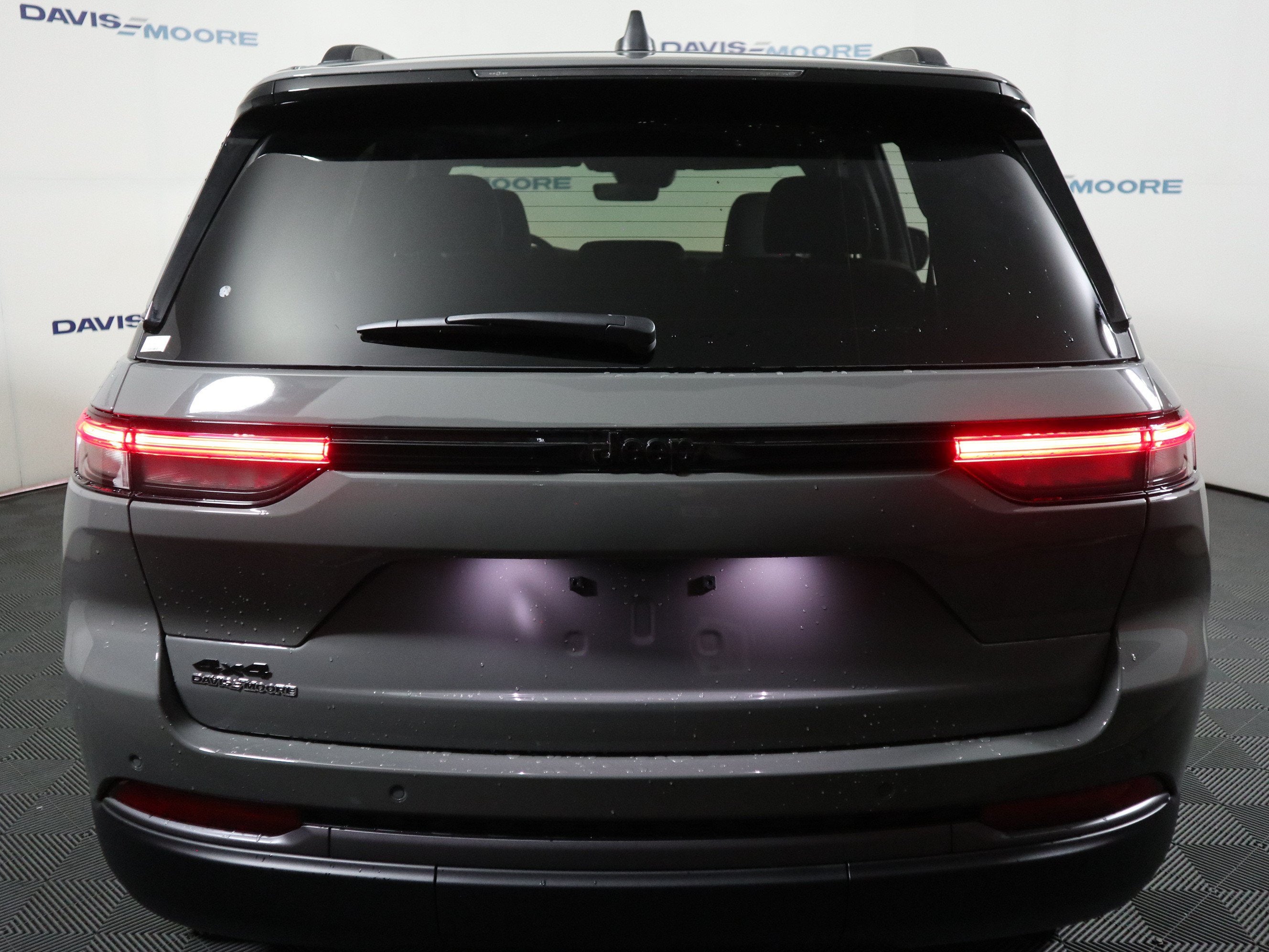2027 Jeep Grand Cherokee Limited 4x4