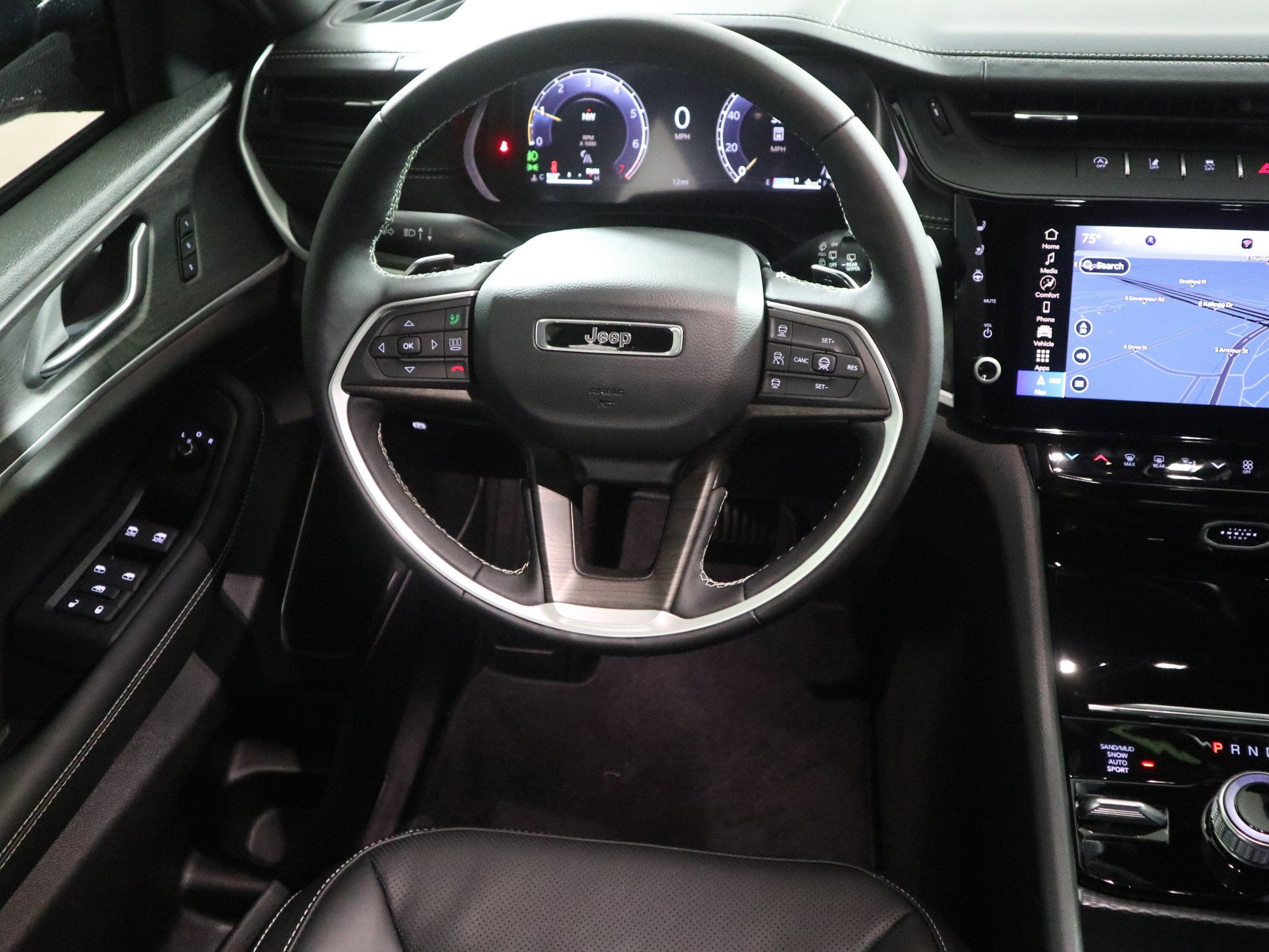 2026 Jeep Grand Cherokee Limited Reserve 4x4