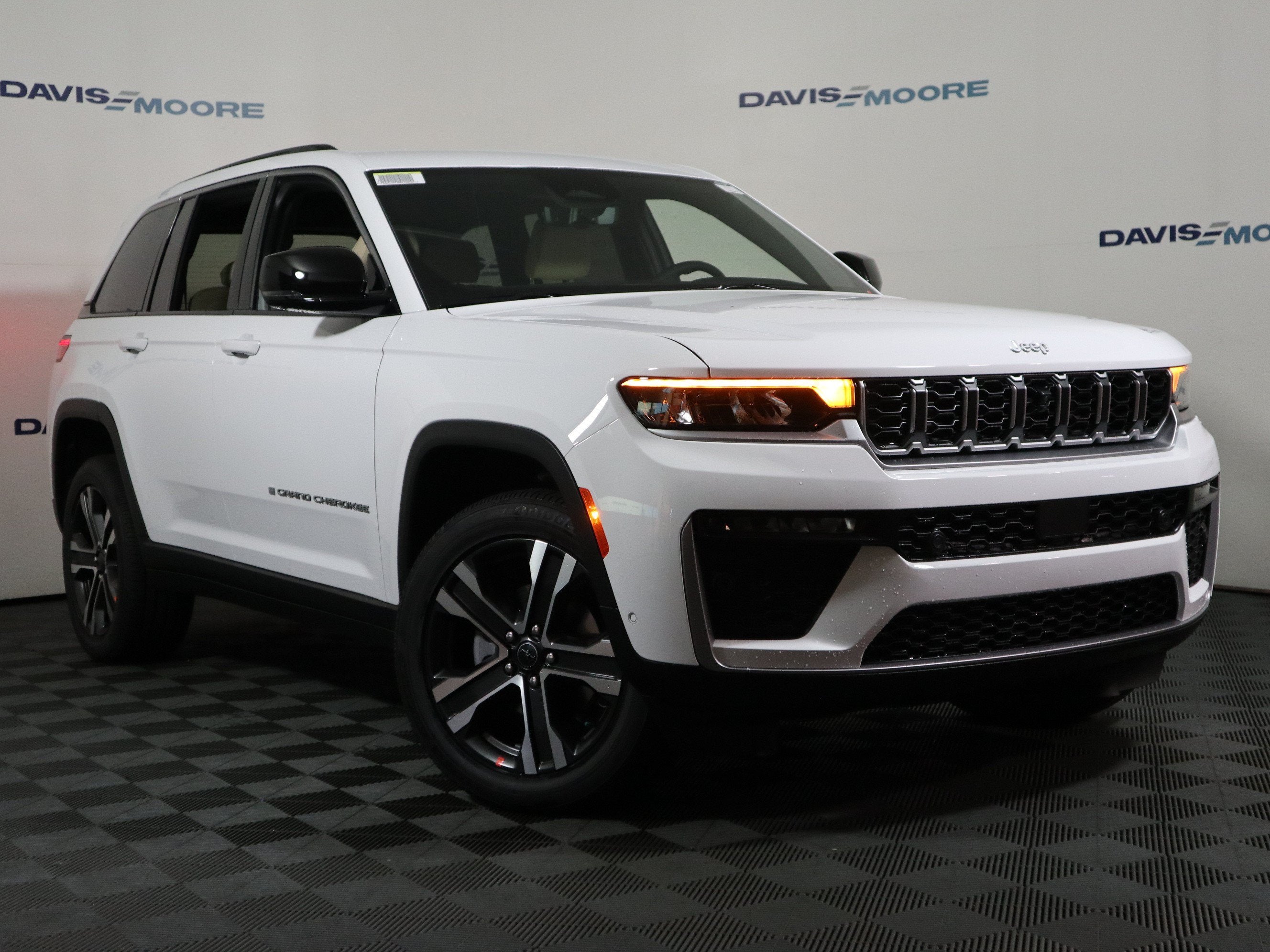 2027 Jeep Grand Cherokee Limited 4x4