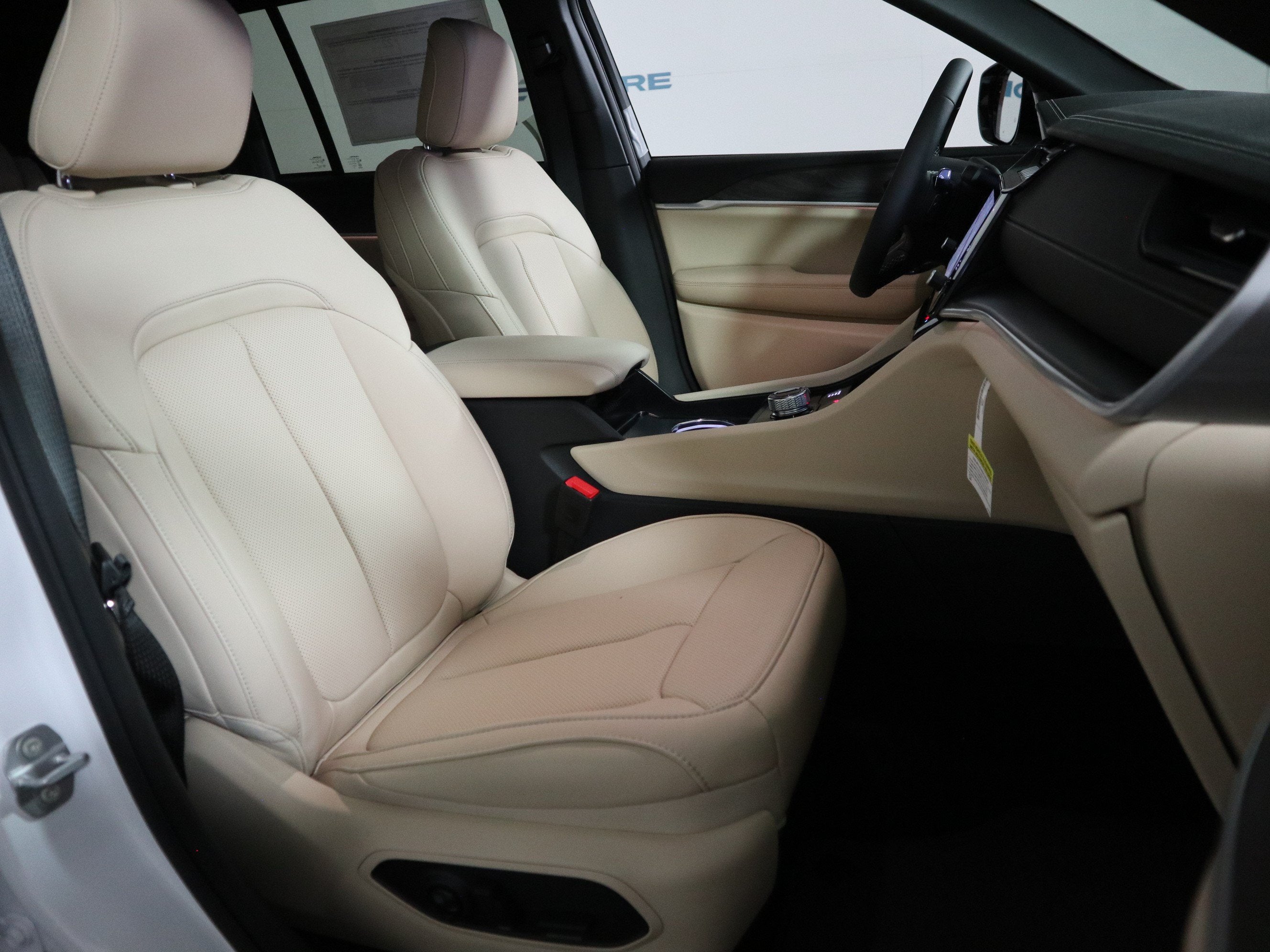 2027 Jeep Grand Cherokee Limited 4x4