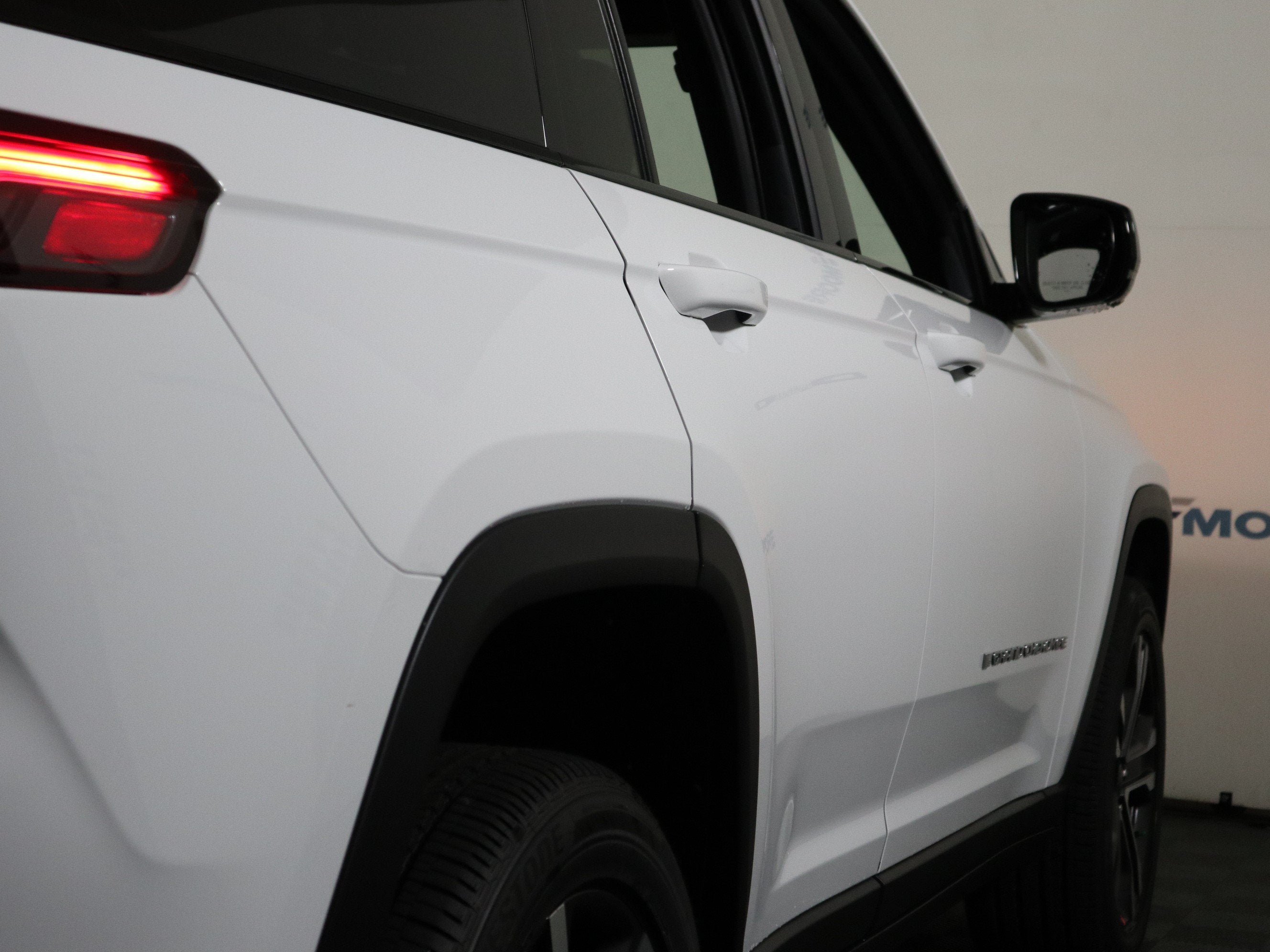 2027 Jeep Grand Cherokee Limited 4x4