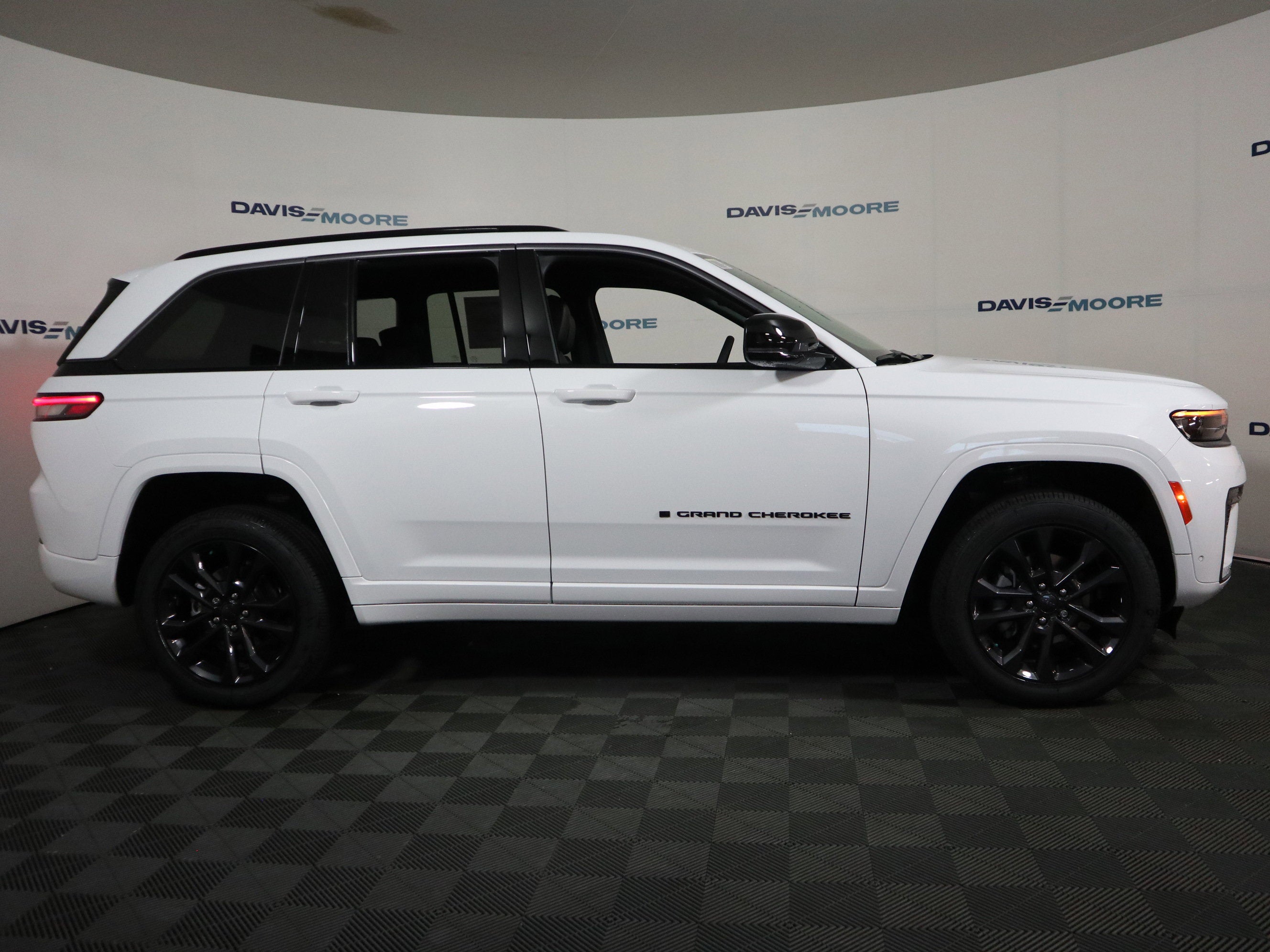 2026 Jeep Grand Cherokee Limited Reserve 4x4