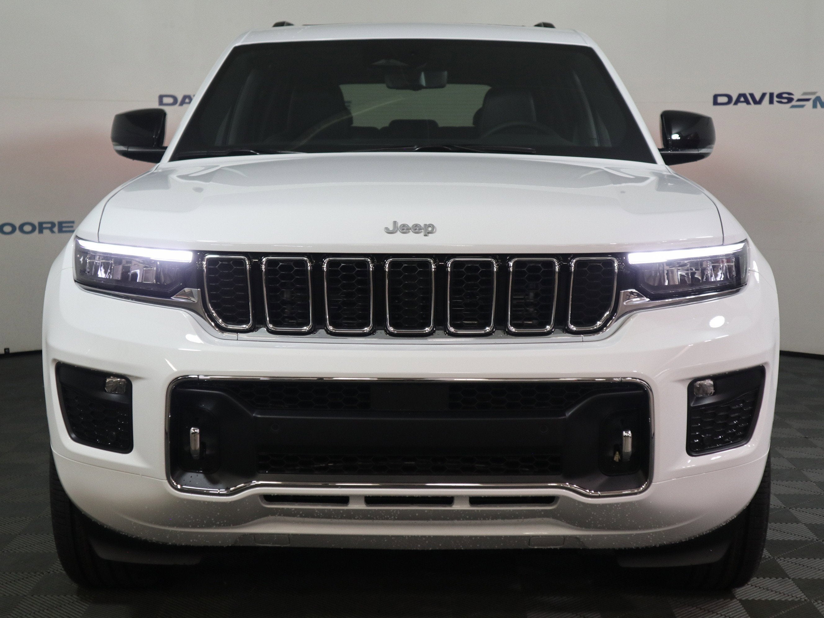 2025 Jeep Grand Cherokee Overland 4x4