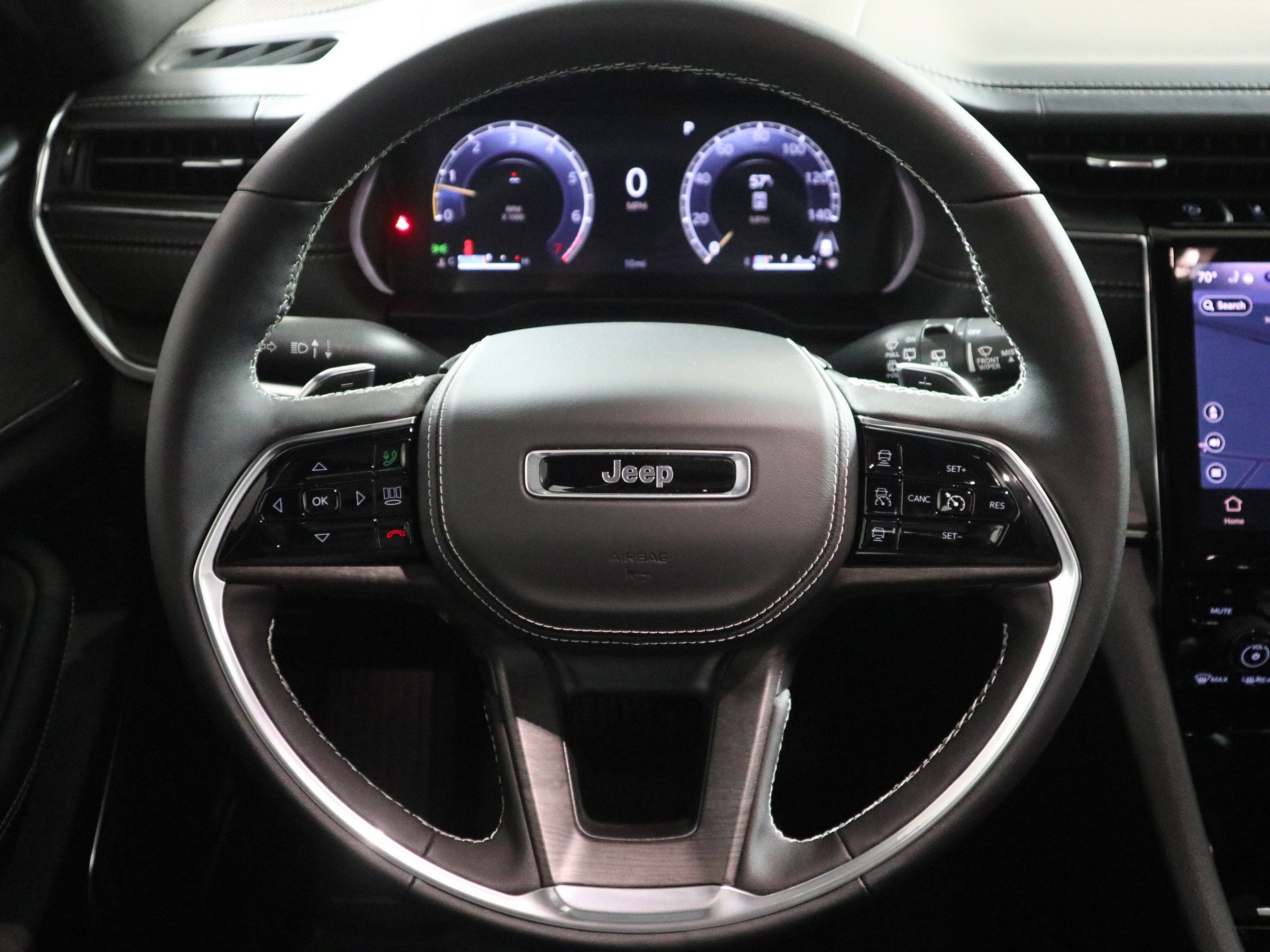 2025 Jeep Grand Cherokee Overland 4x4