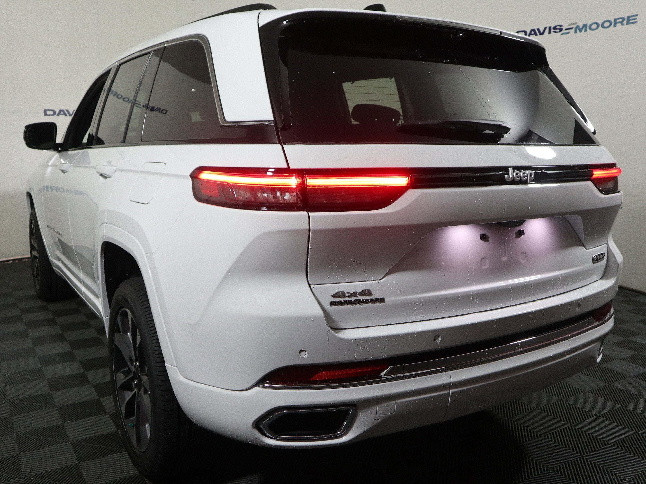 2025 Jeep Grand Cherokee Overland 4x4