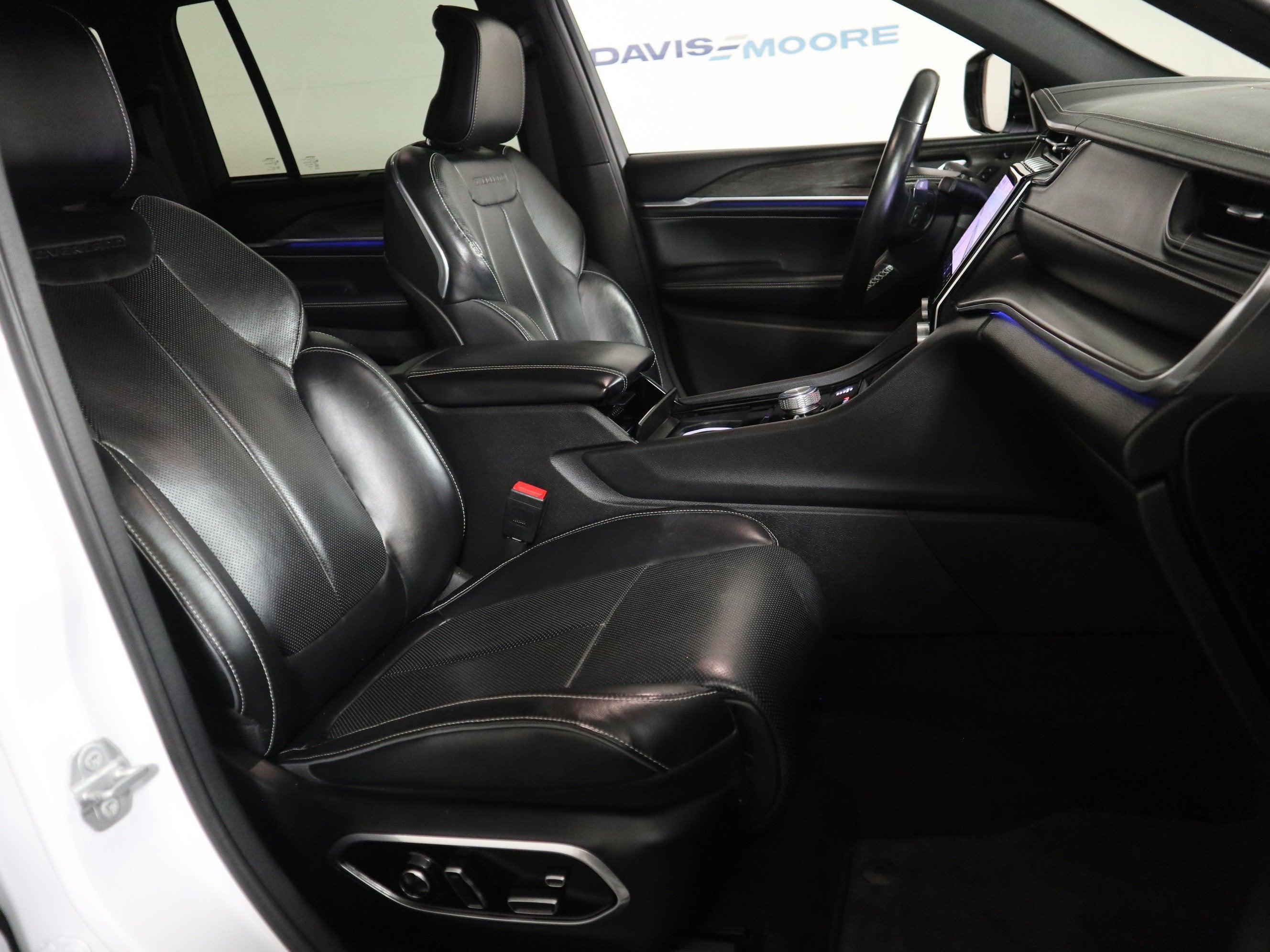 2022 Jeep Grand Cherokee Overland 4x4