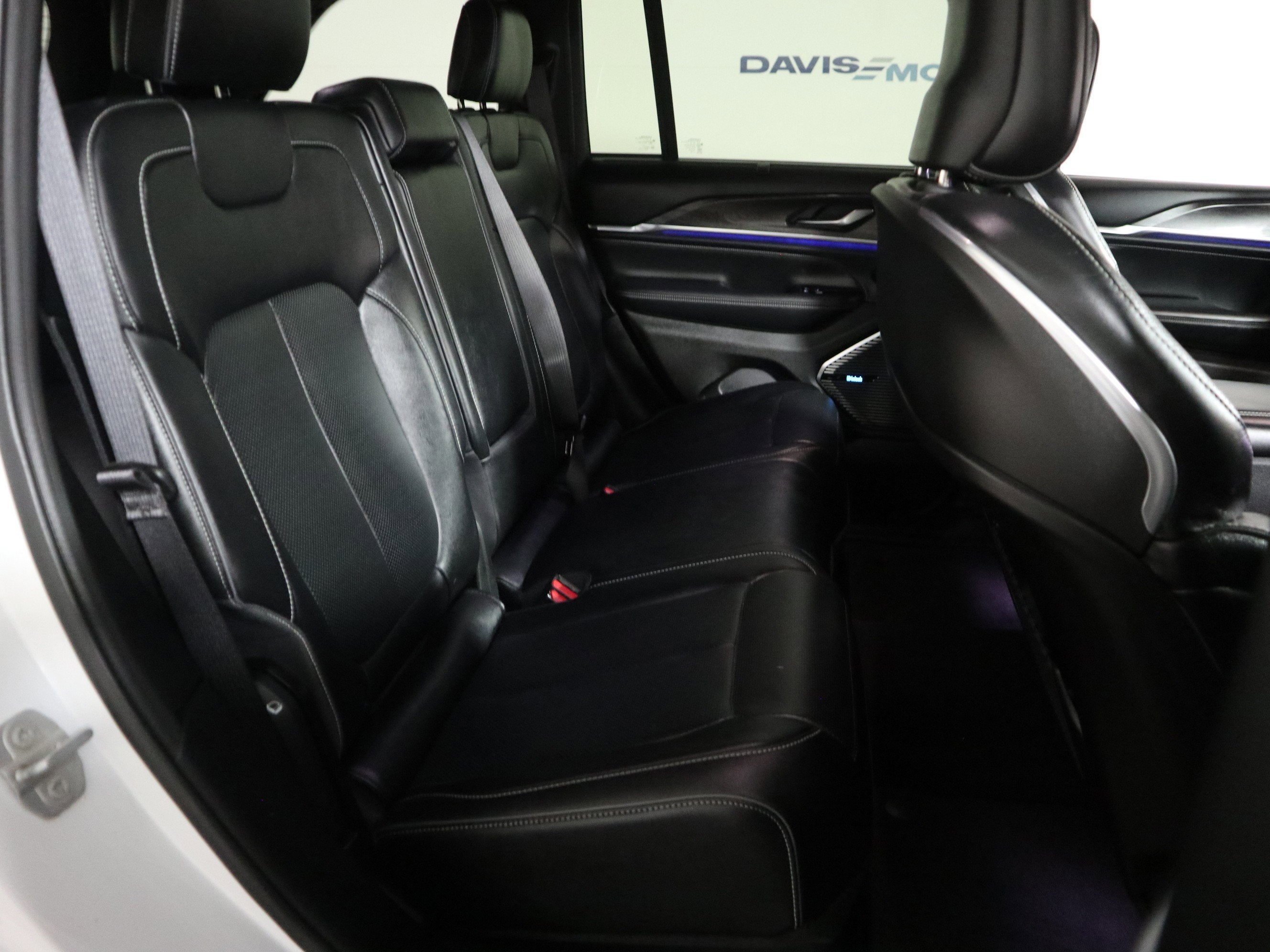 2022 Jeep Grand Cherokee Overland 4x4